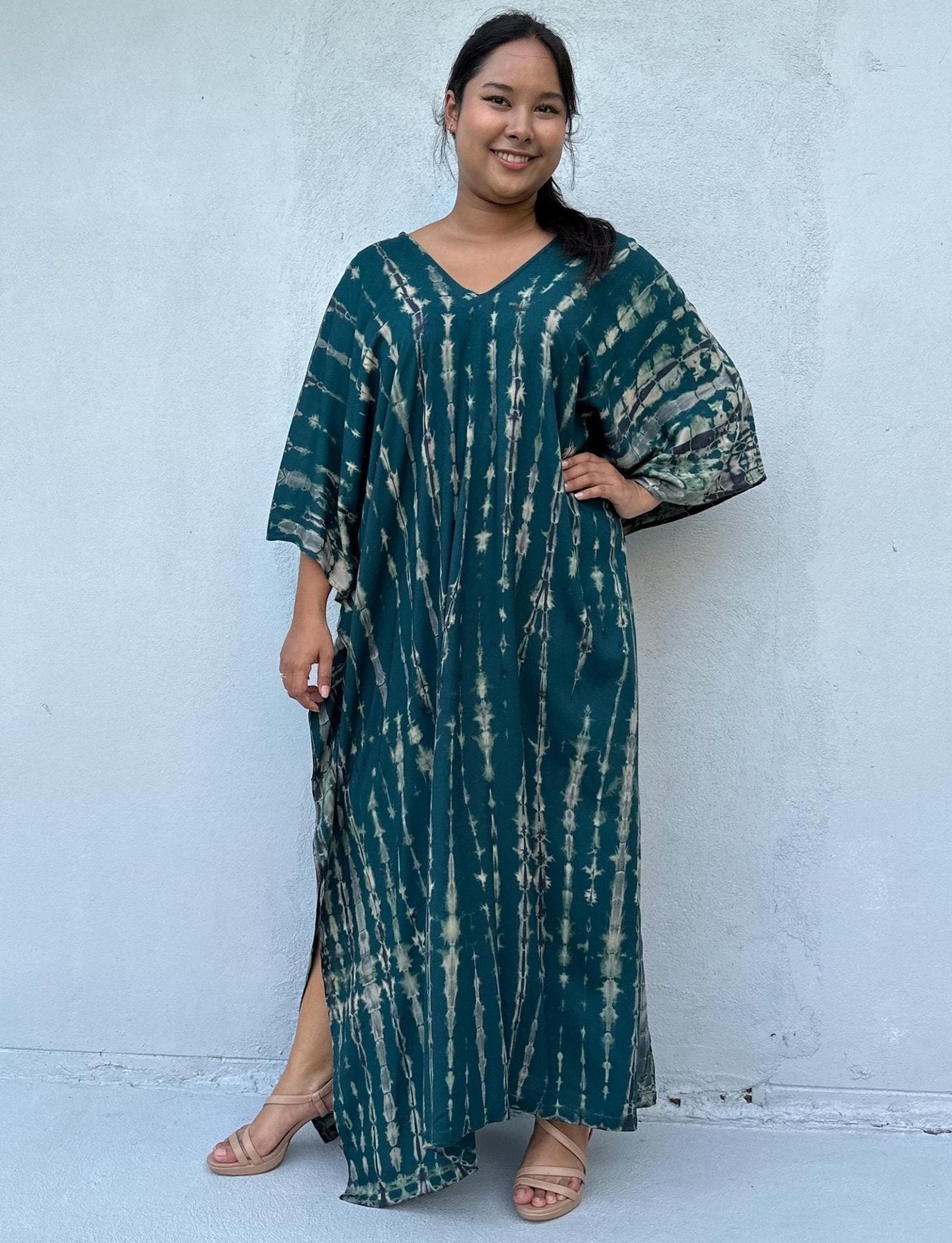 Mala Kaftan in Teal Tie Dye - Mala Handworks