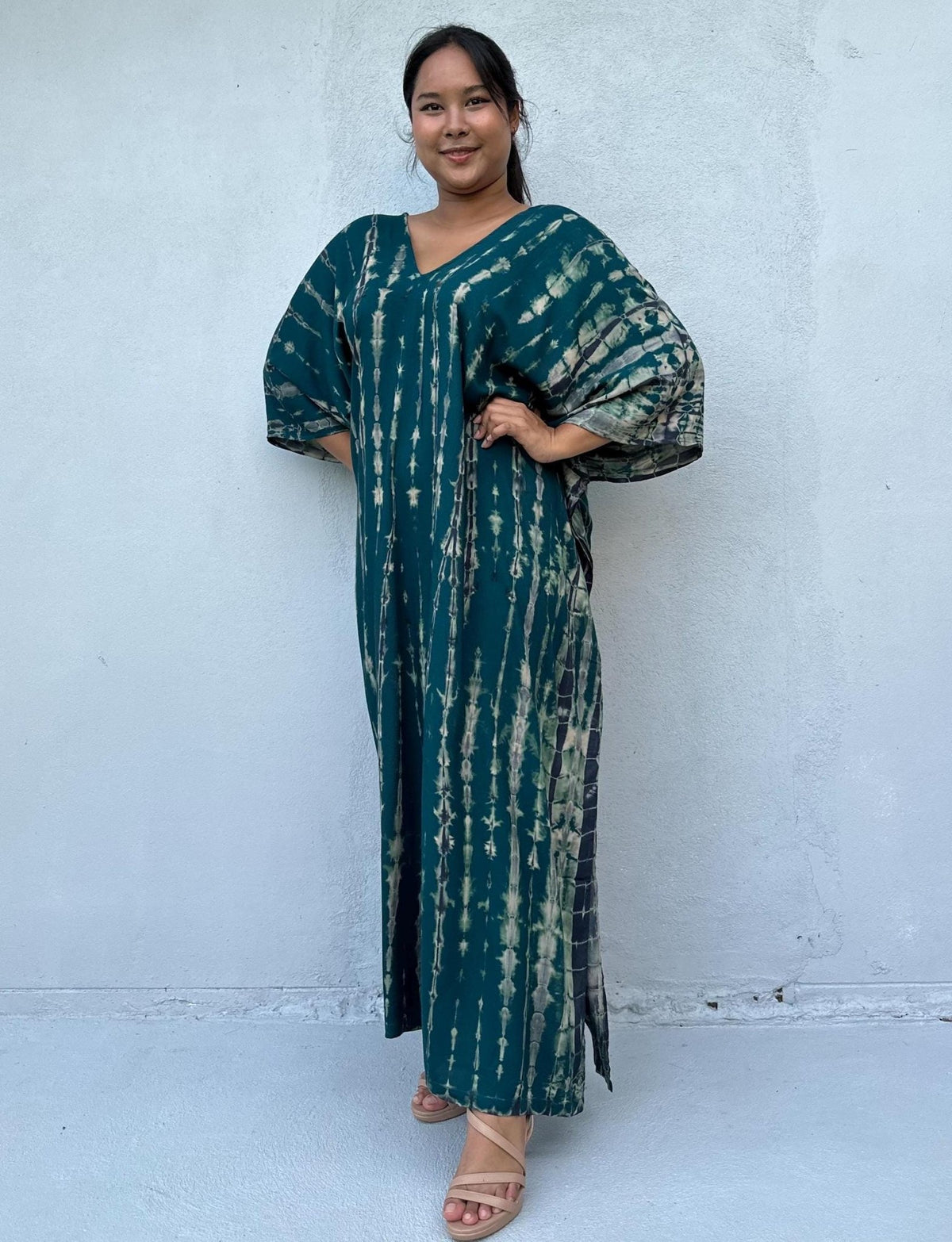 Mala Kaftan in Teal Tie Dye - Mala Handworks