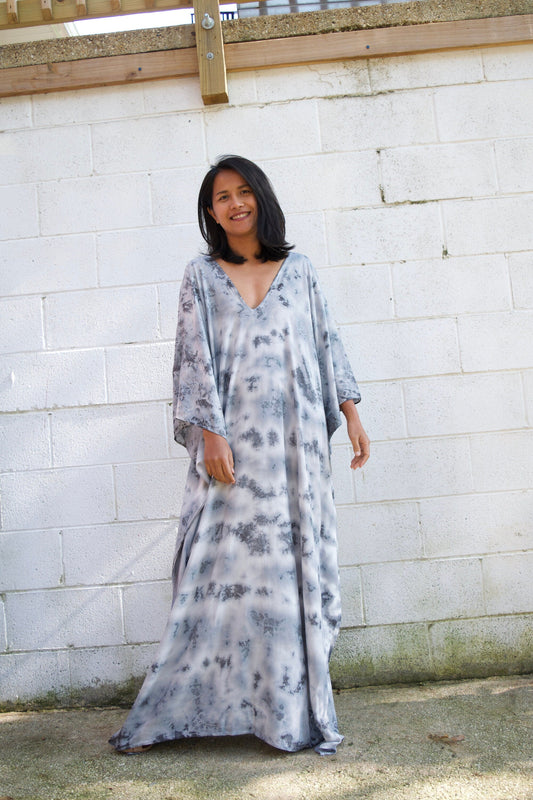 MALA handworks  Mala kaftan in White and Gray Tie Dye