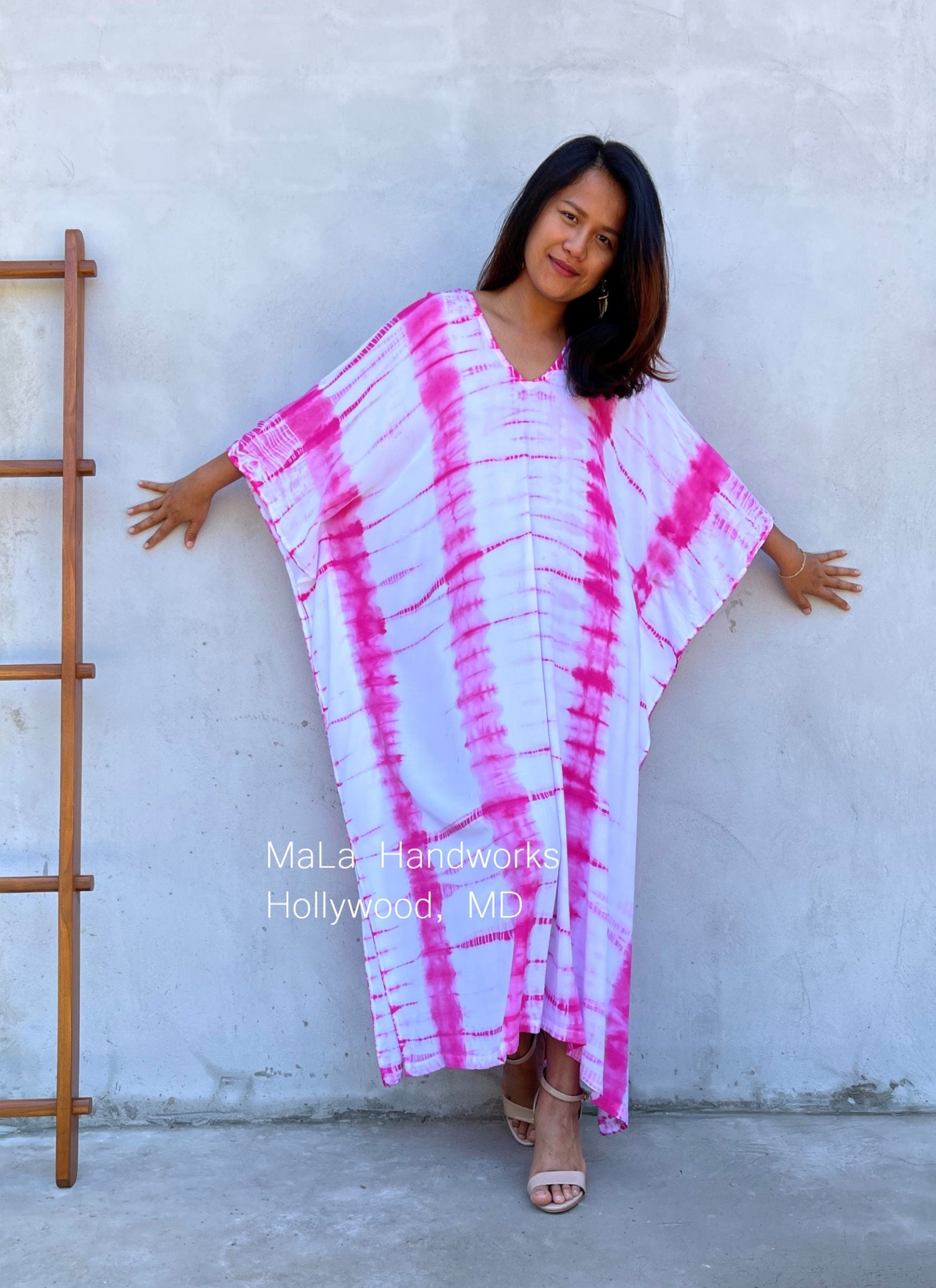 MALA handworks  Mala Kaftan in White and Pink Tie Dye