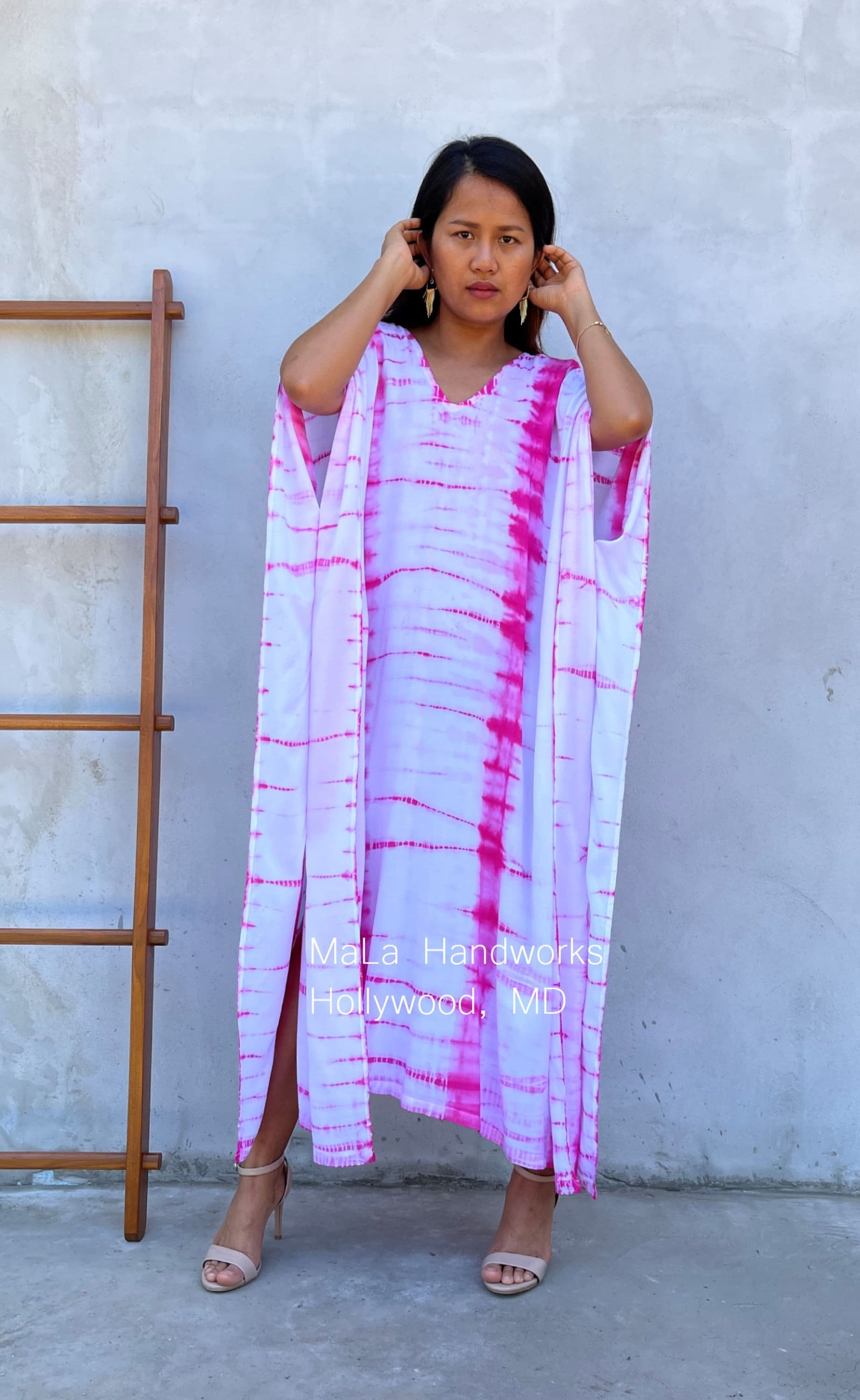 MALA handworks  Mala Kaftan in White and Pink Tie Dye
