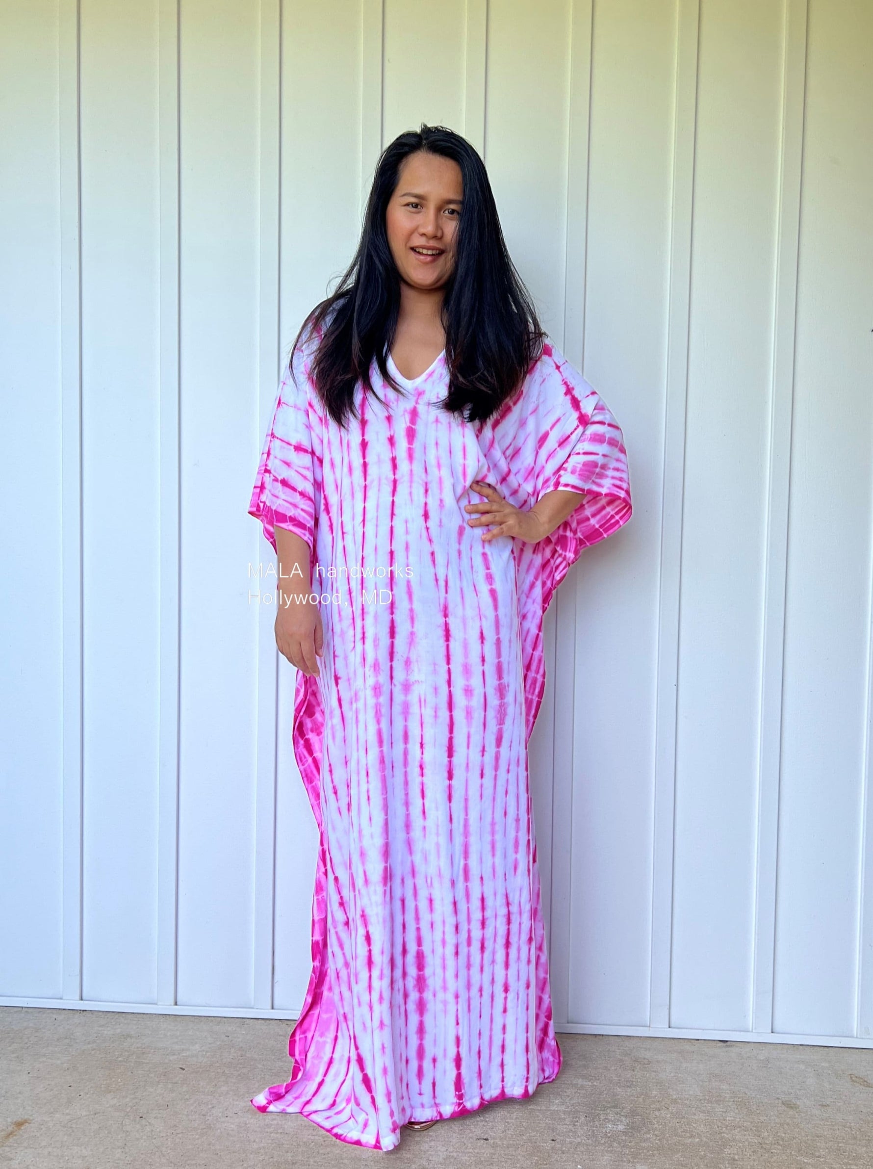 MALA handworks  Mala Kaftan in White and Pink Tie Dye