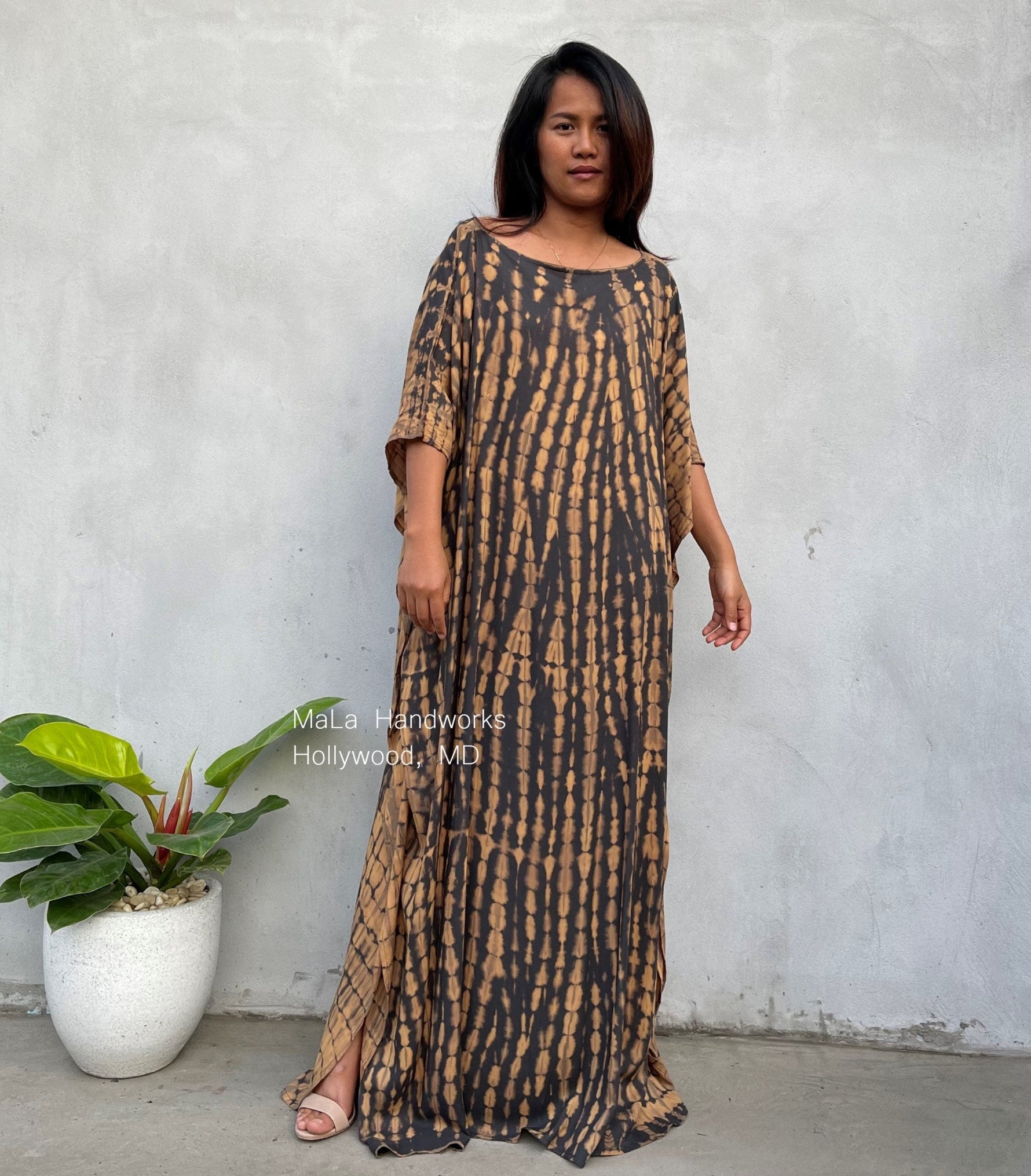 MALA handworks  50 Mia Boat Neck Kaftan in Gray and Brown Tie Dye