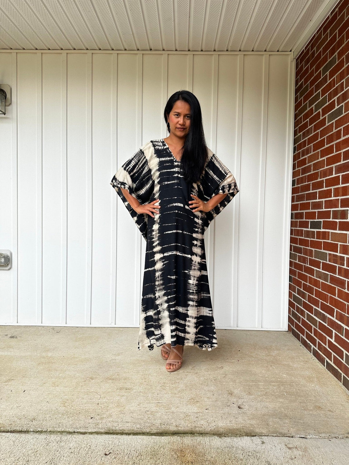 Nora Kaftan in Black and White Tie Dye - Mala Handworks