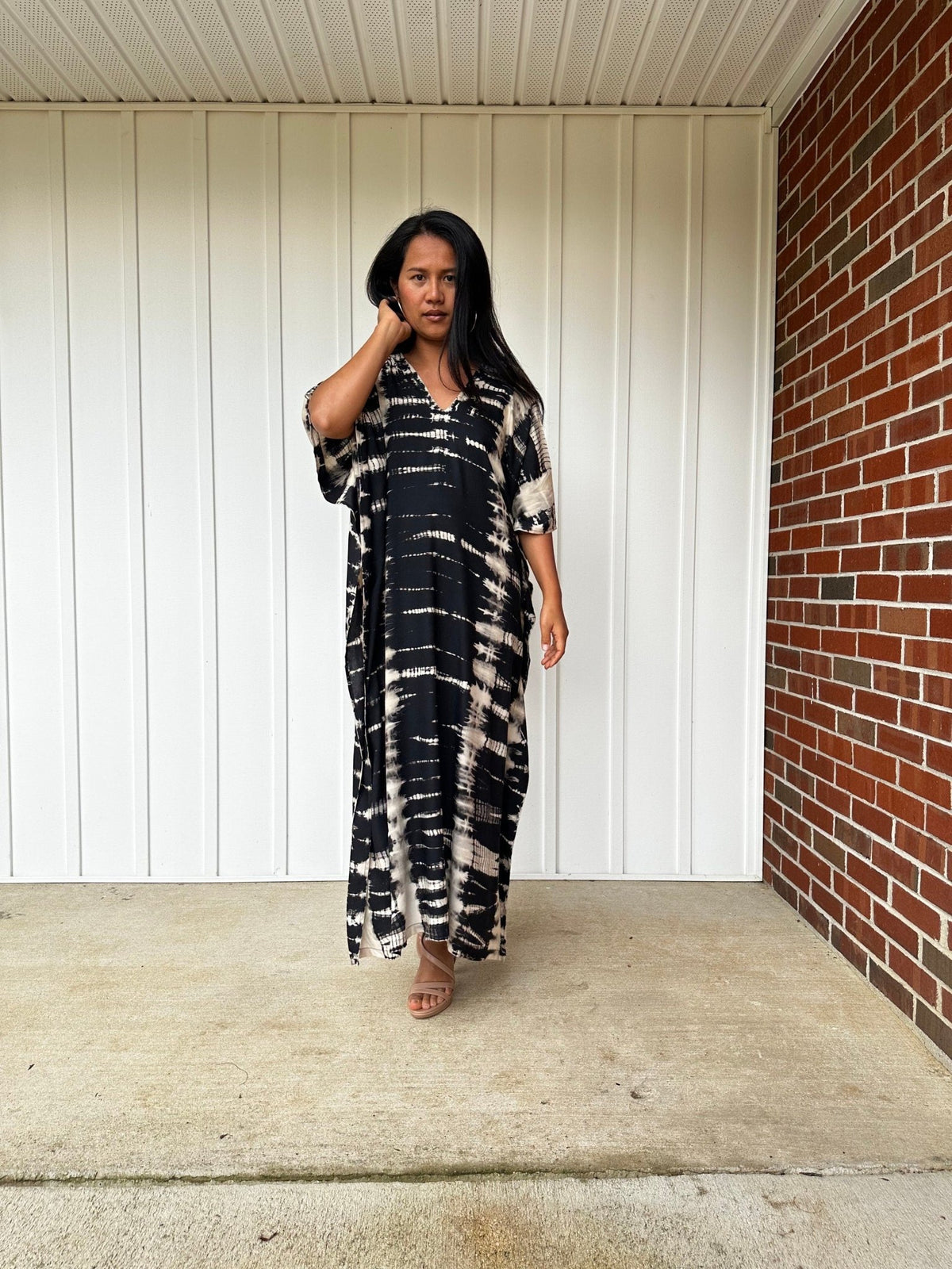 Nora Kaftan in Black and White Tie Dye - Mala Handworks