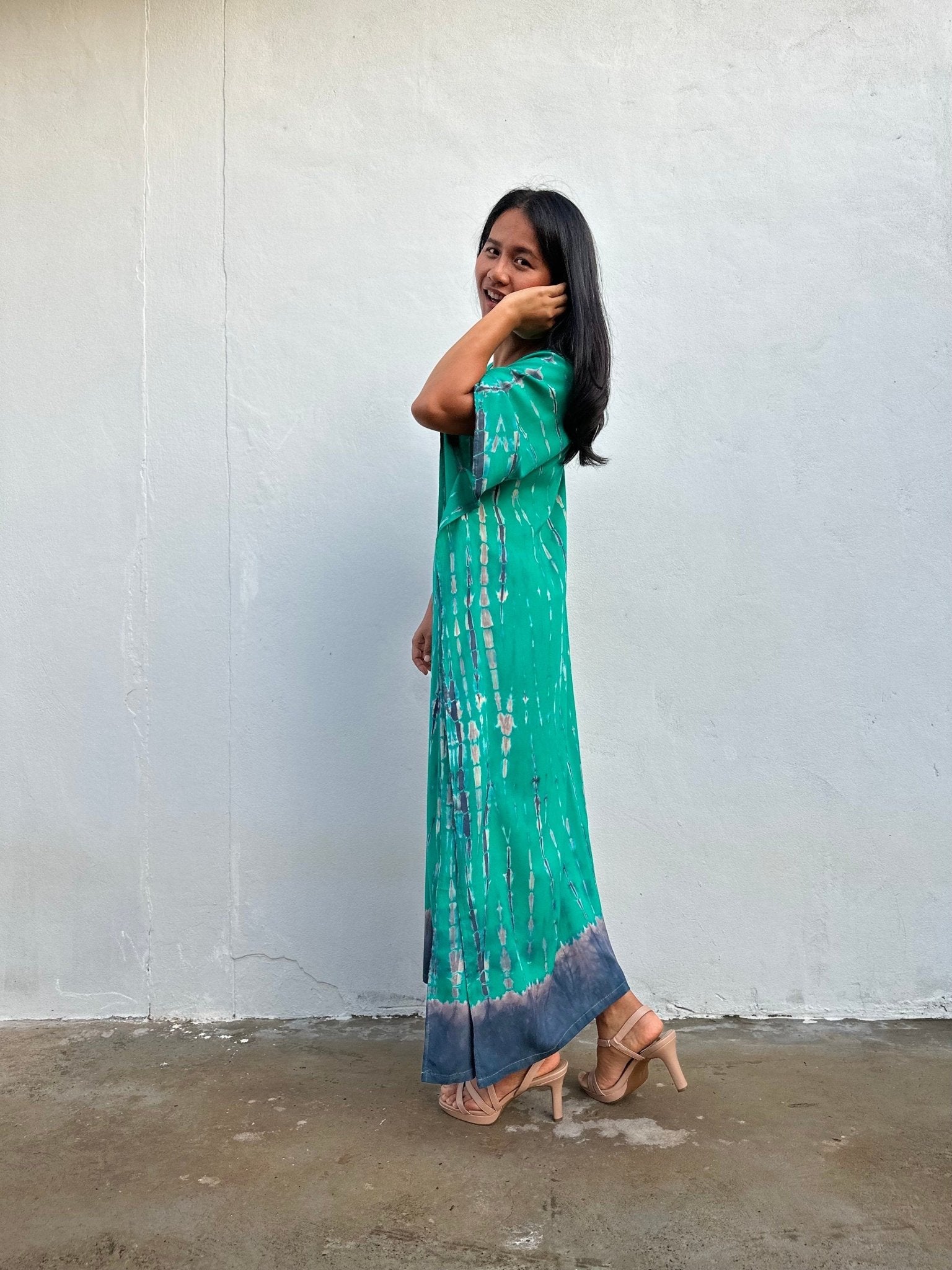 Nora Kaftan in Emerald Green and Black Tie Dye - Mala Handworks