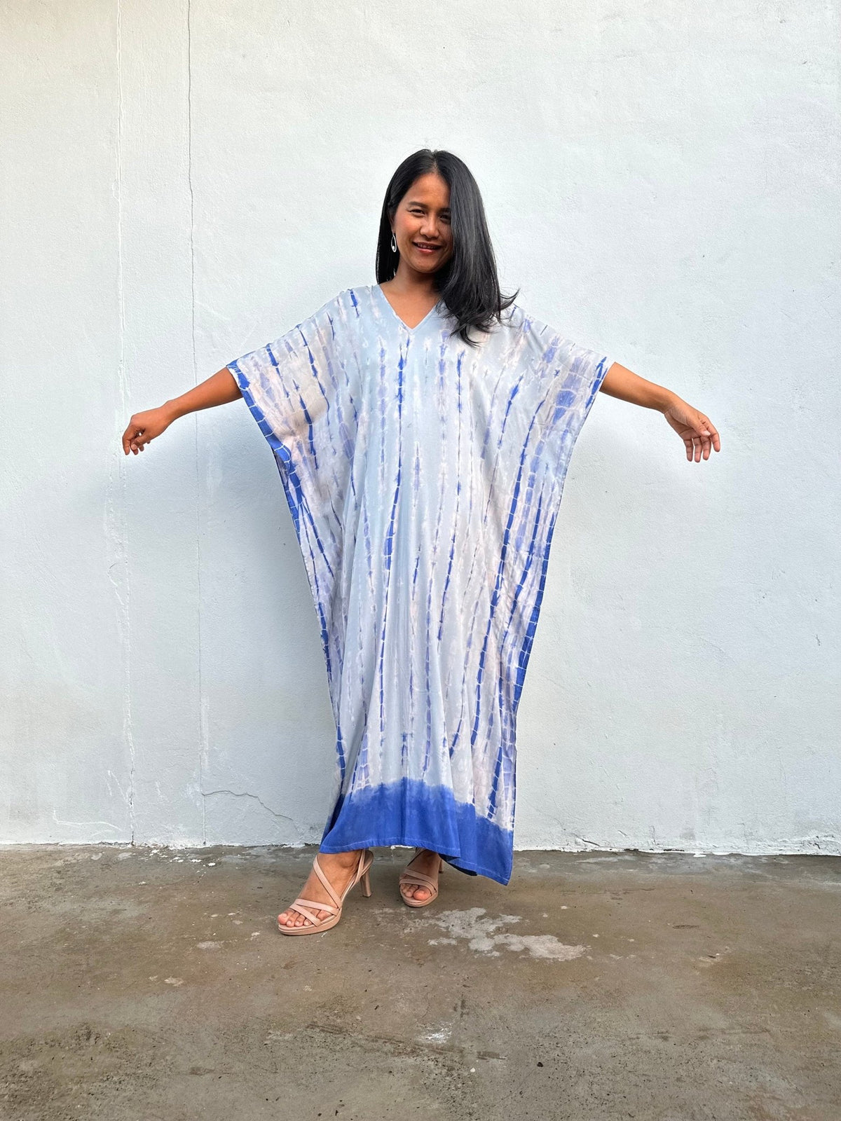 Nora Kaftan in Gray and Blue Tie Dye - Mala Handworks