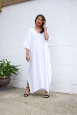 MALA handworks Nora Kaftan in White