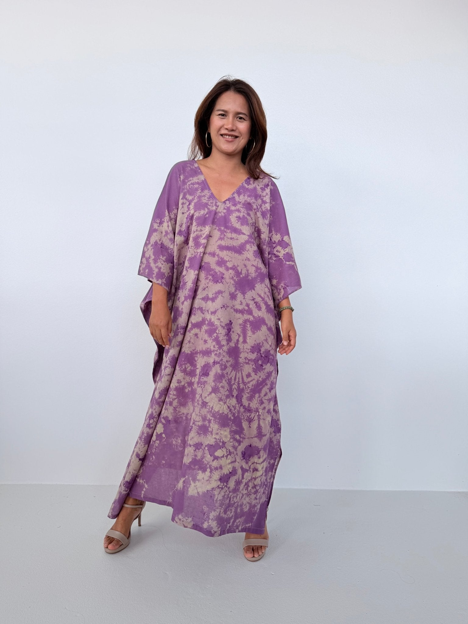 Mala Handworks Olena Cotton Kaftan in Purple & Tan Tie Dye