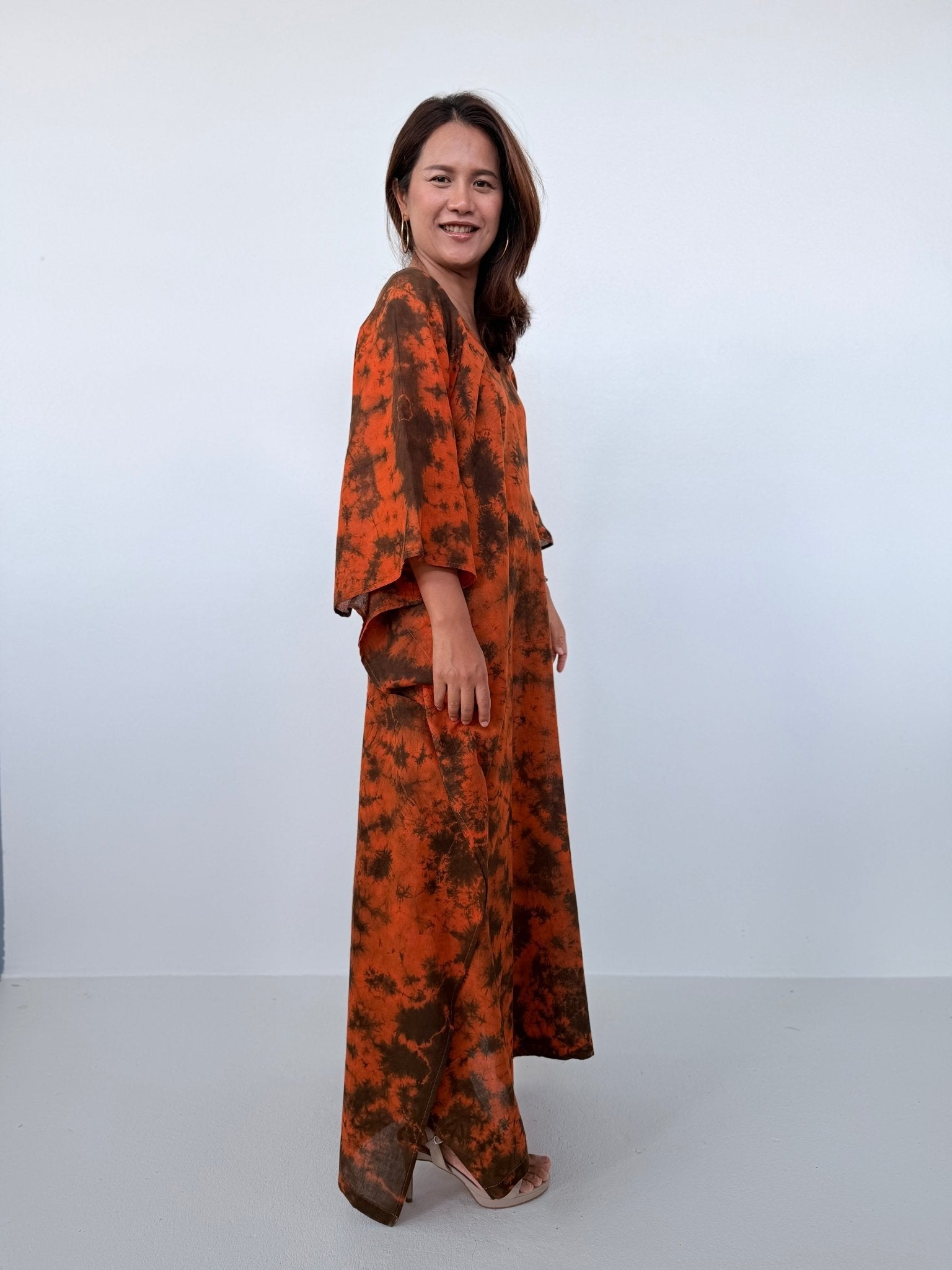 Mala Handworks Olena Cotton Kaftan in Rust Tie Dye