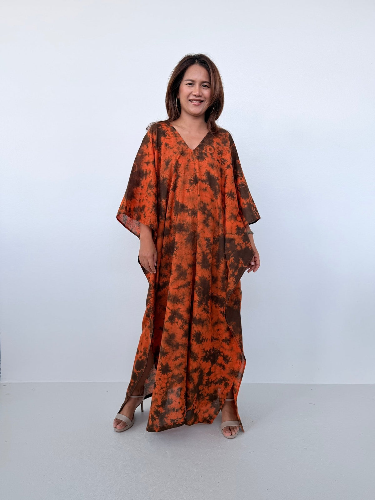 Mala Handworks Olena Cotton Kaftan in Rust Tie Dye