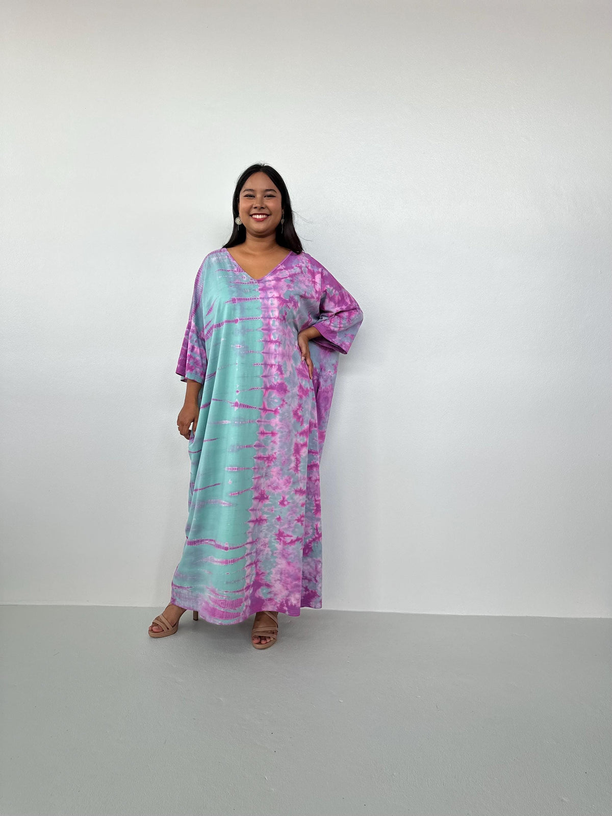 Mala Handworks Olivia Cotton Kaftan in Aqua and Fuchsia Tie Dye