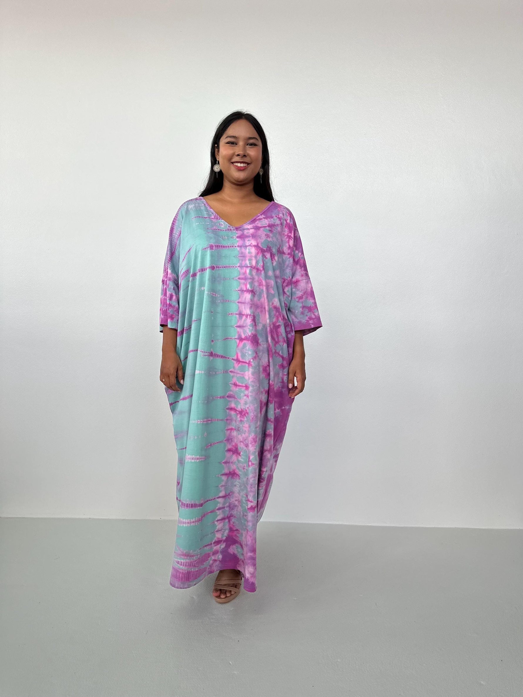 Mala Handworks Olivia Cotton Kaftan in Aqua and Fuchsia Tie Dye