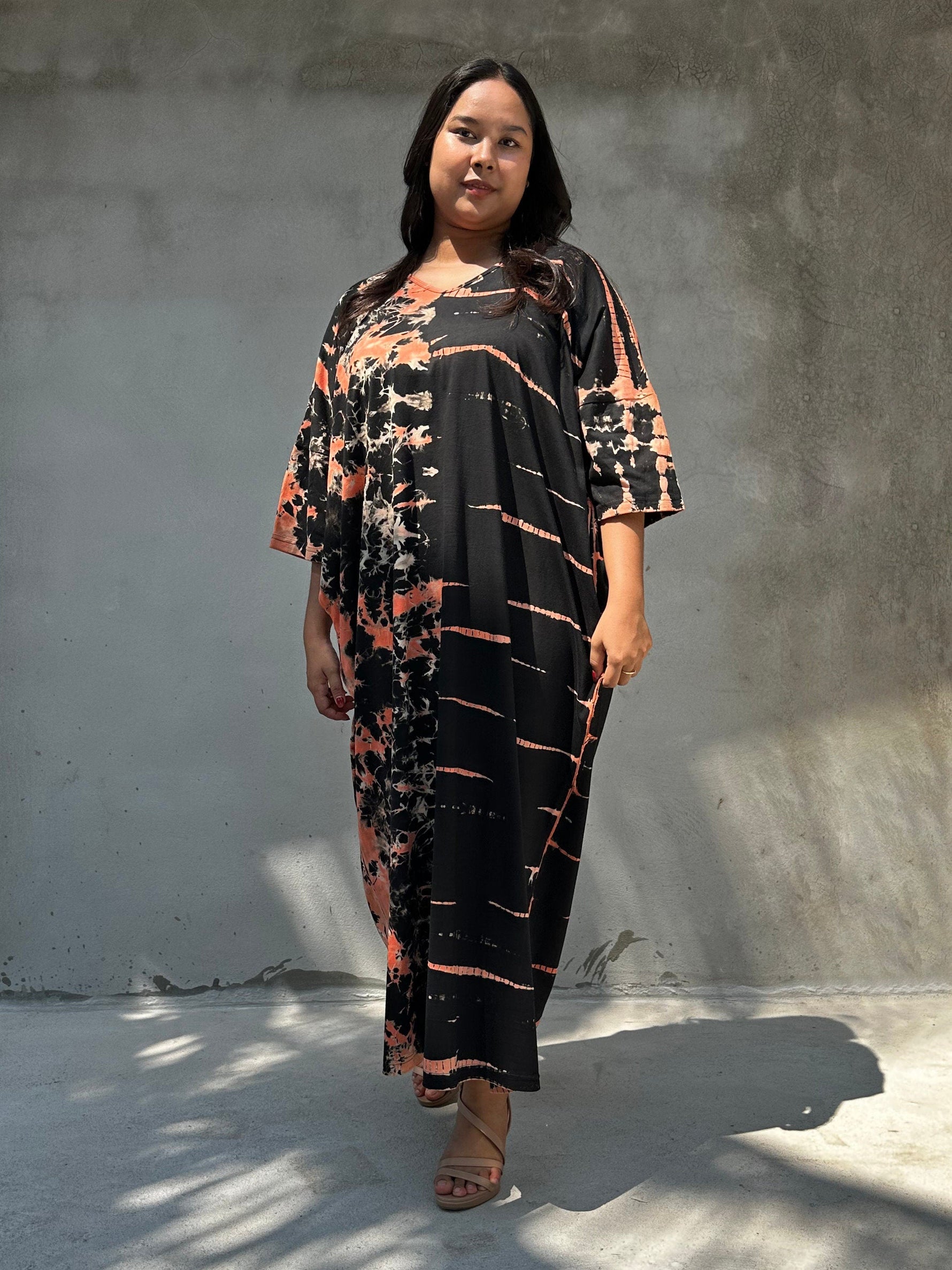 Mala Handworks Olivia Cotton Kaftan in Black and Apricot Tie Dye