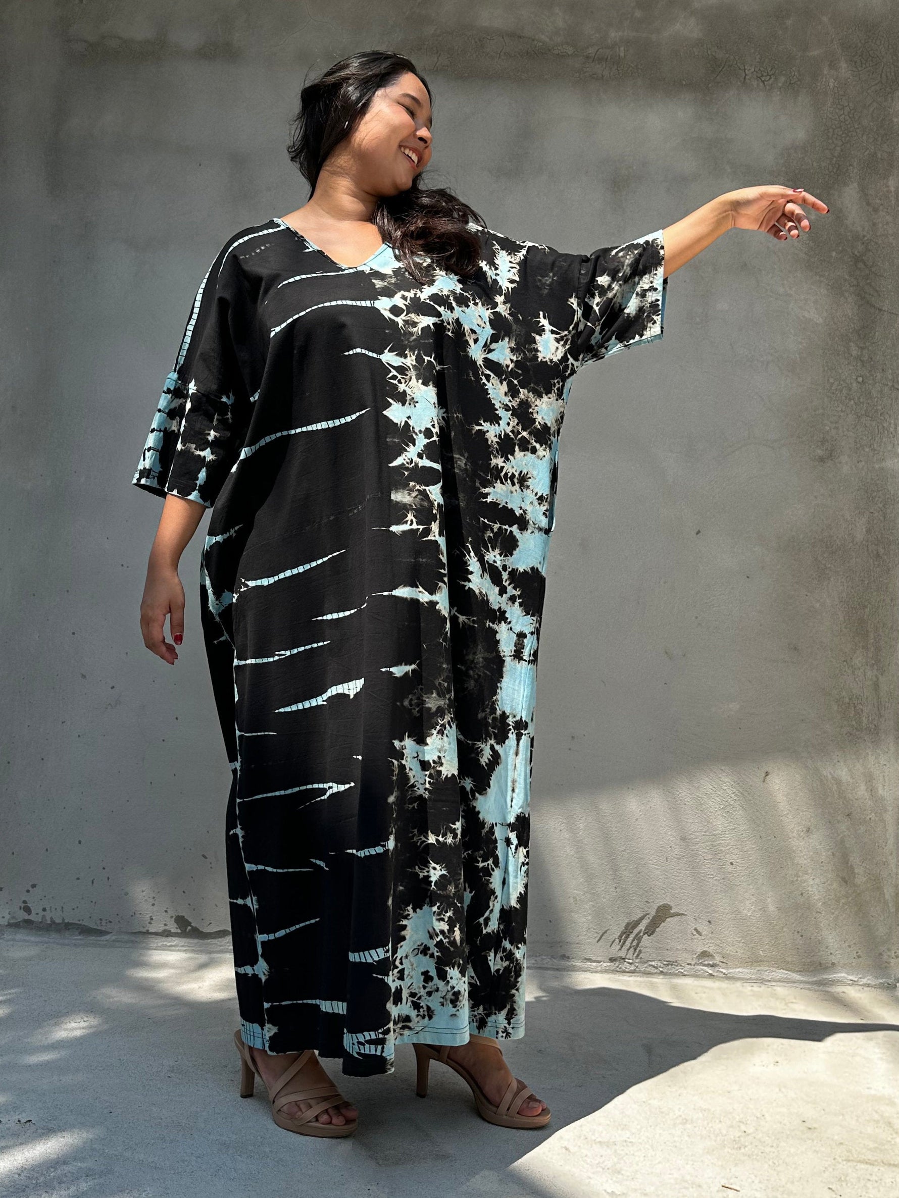 Mala Handworks Olivia Cotton Kaftan in Black and Aqua Tie Dye