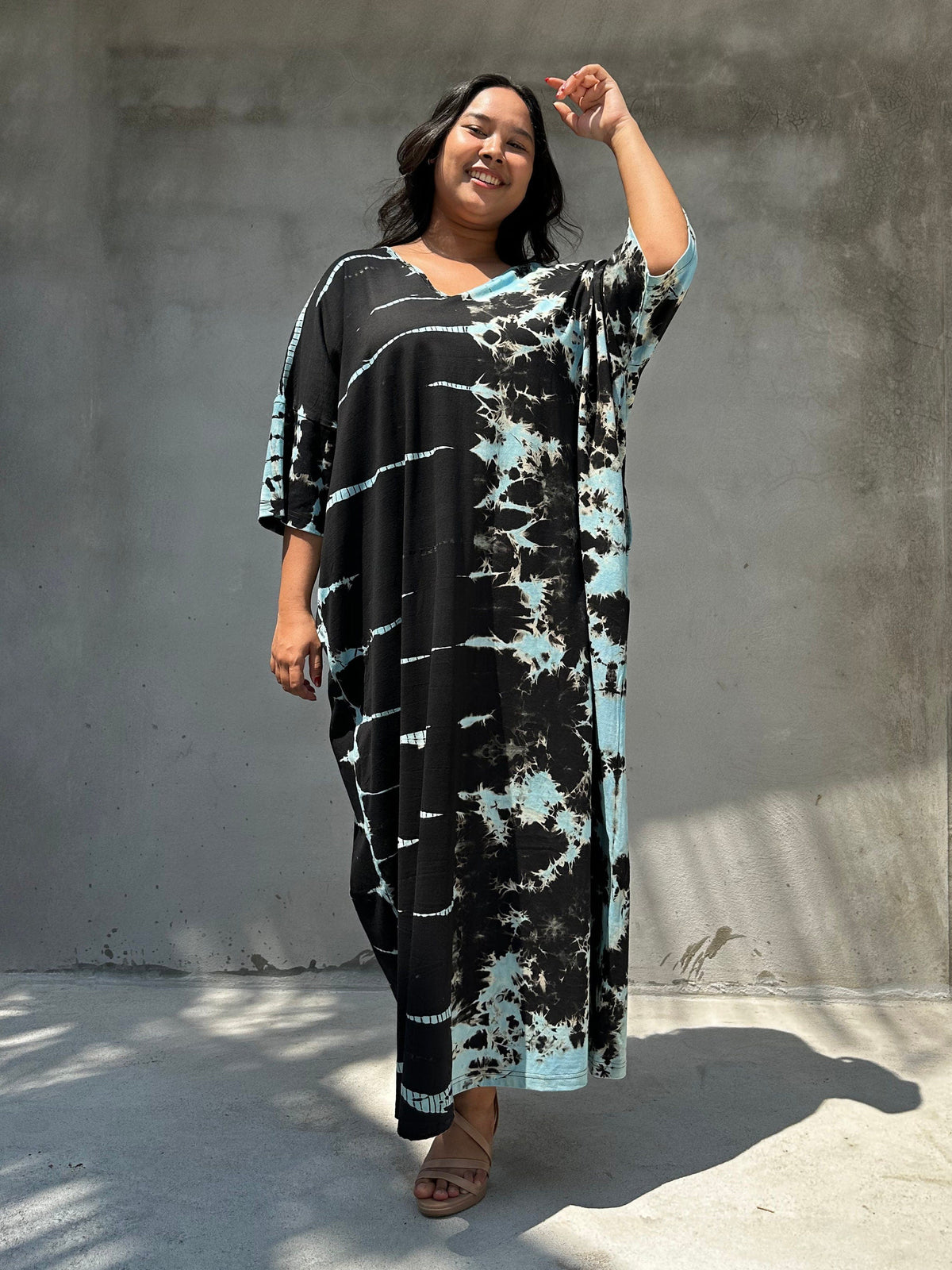 Mala Handworks Olivia Cotton Kaftan in Black and Aqua Tie Dye