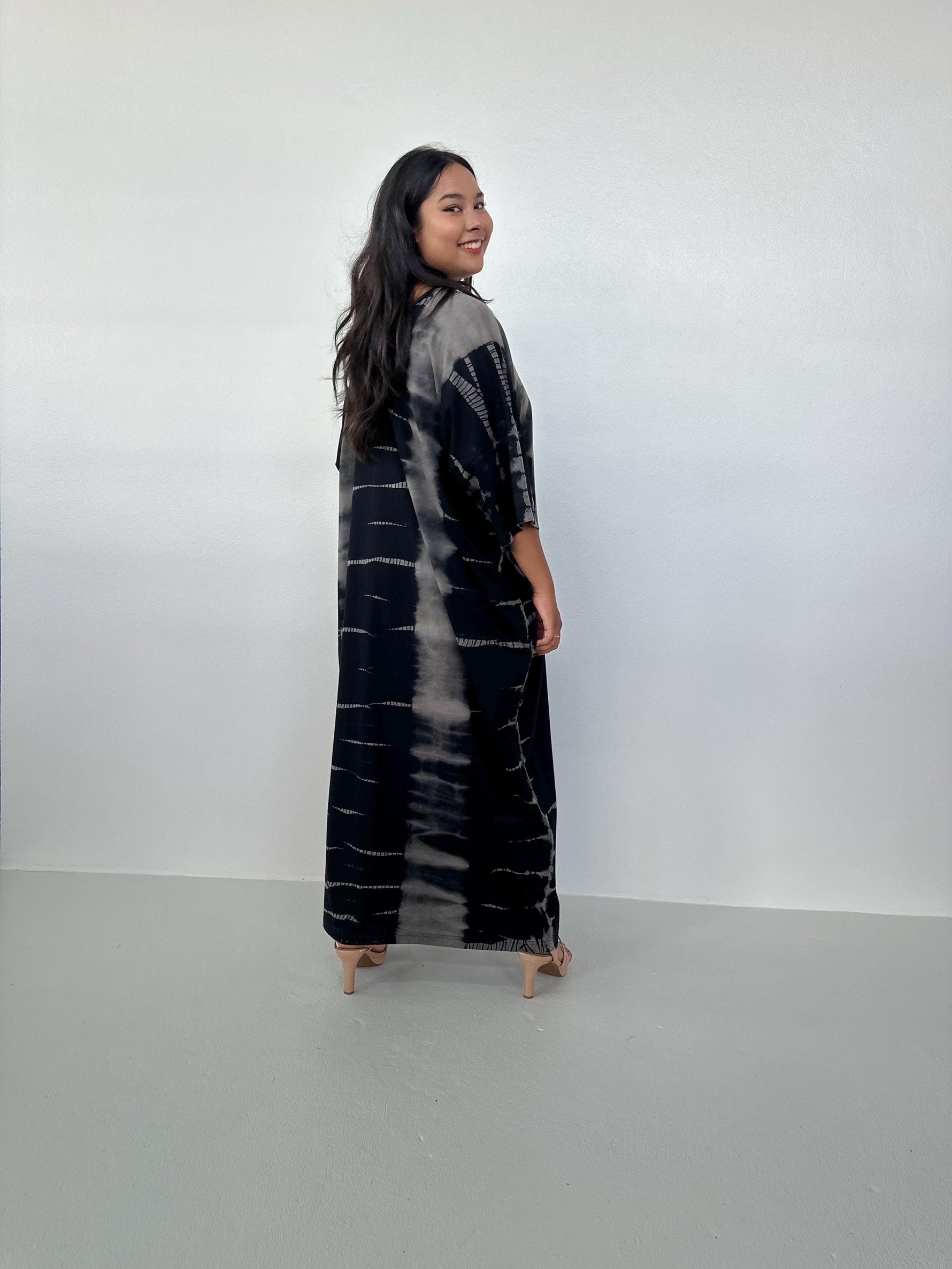 Mala Handworks Olivia Cotton Kaftan in Black and Gray Tie Dye