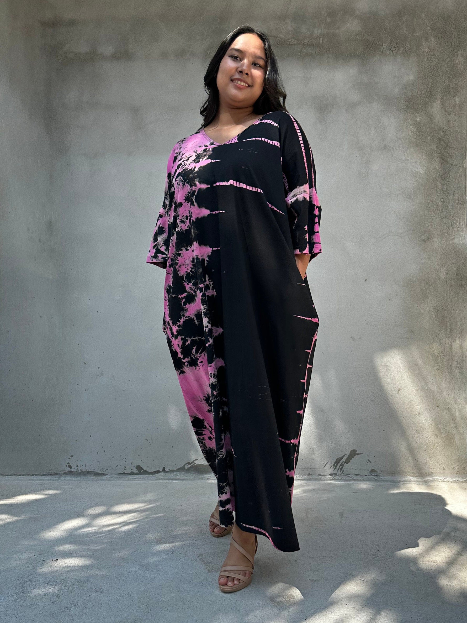 Mala Handworks Olivia Cotton Kaftan in Black and Pink Tie Dye