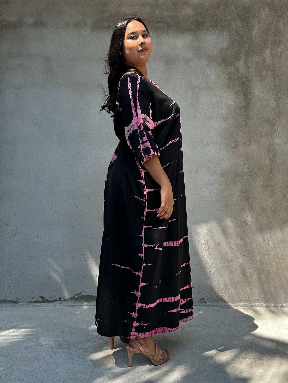 Mala Handworks Olivia Cotton Kaftan in Black and Pink Tie Dye