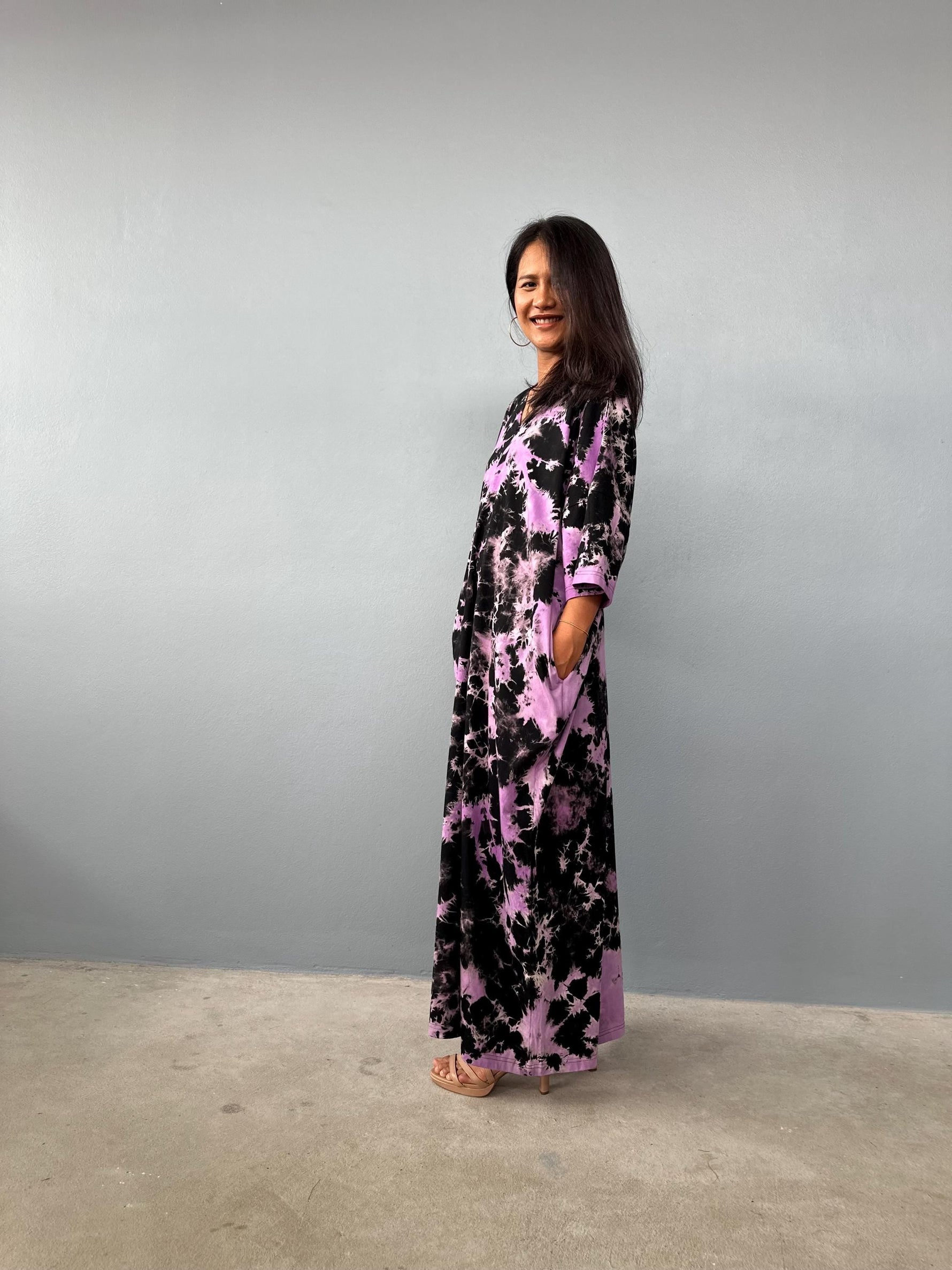 Mala Handworks Olivia Cotton Kaftan in Black and Purple Tie Dye