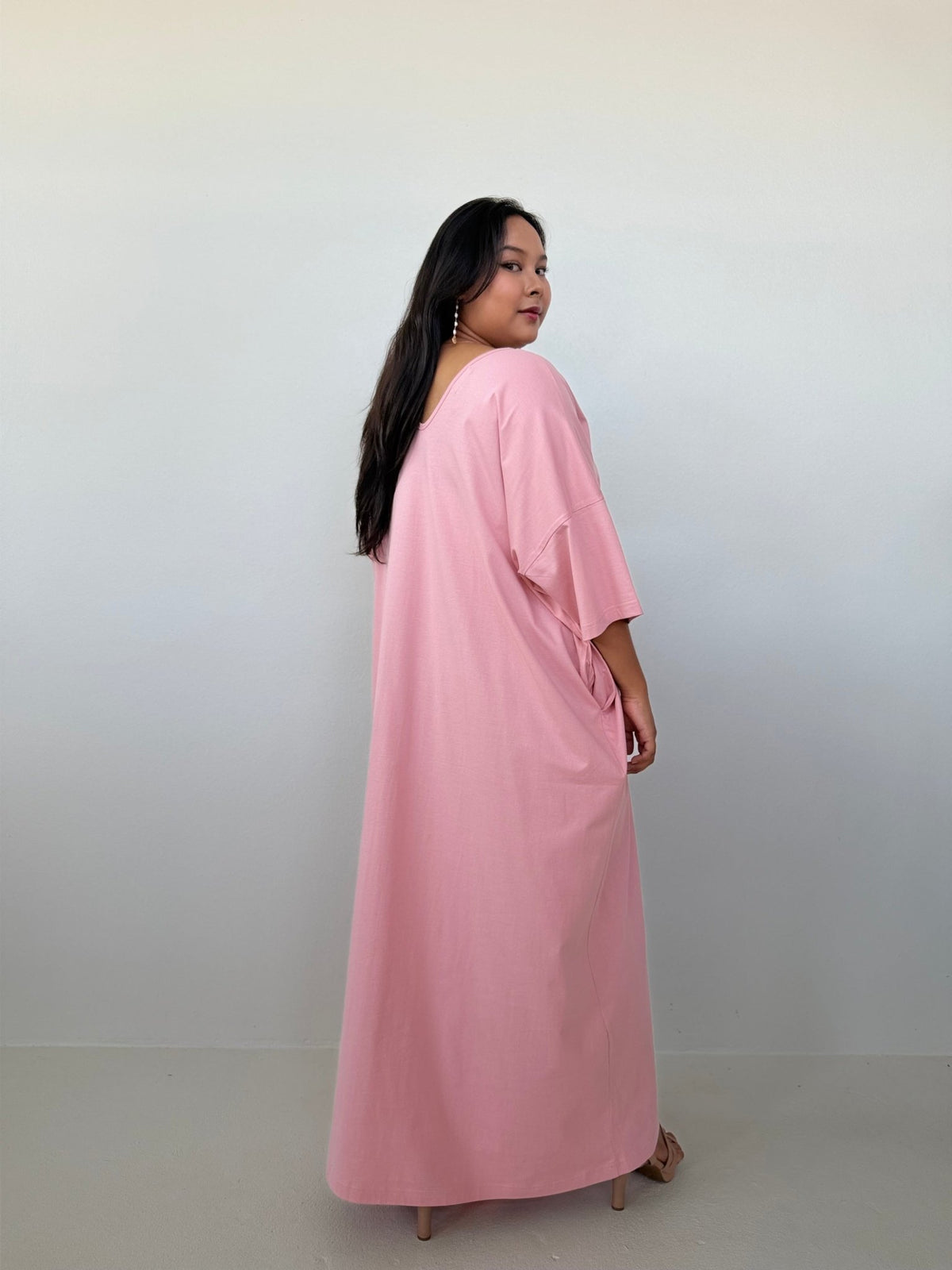 Mala Handworks Olivia Cotton Kaftan in Bubblegum