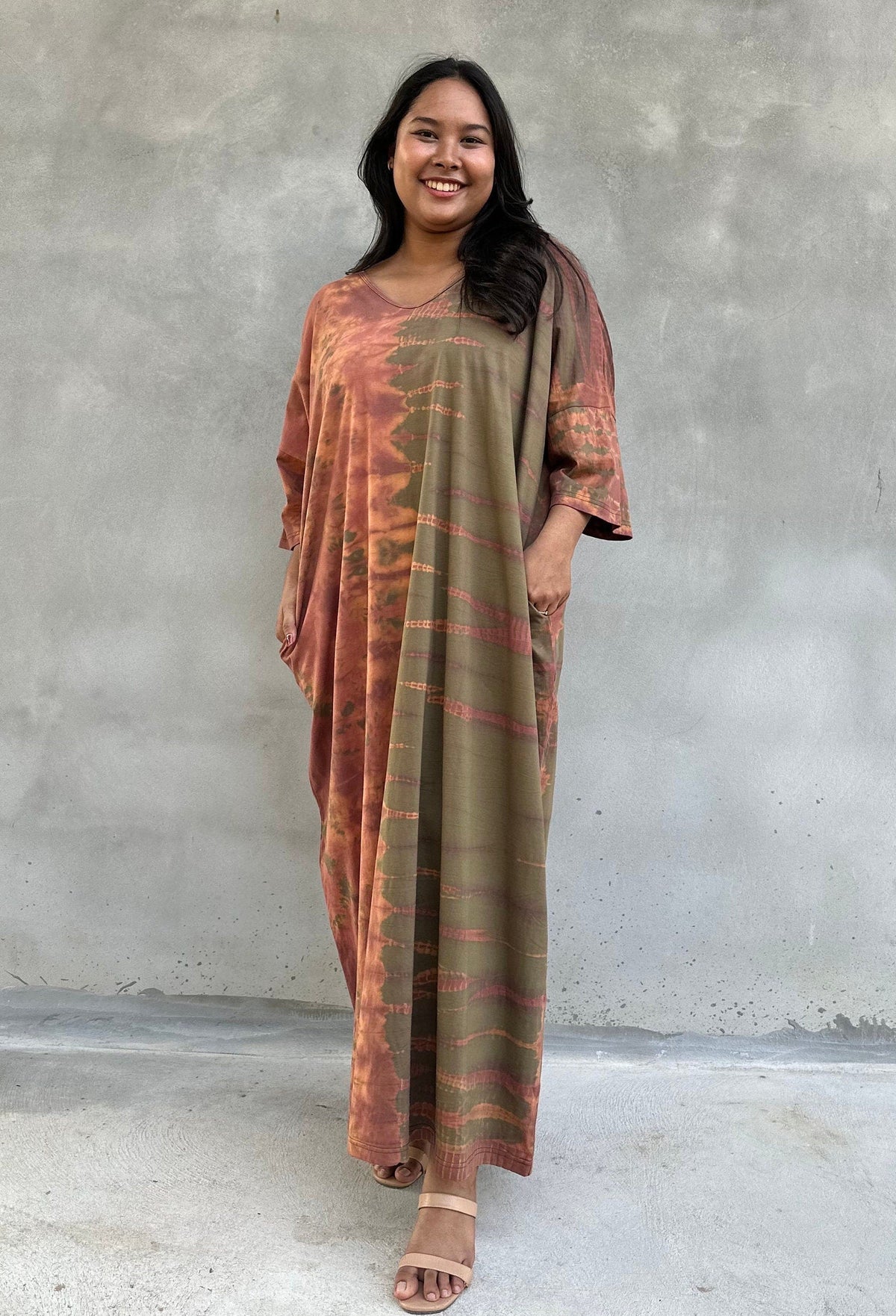 Mala Handworks Olivia Cotton Kaftan in Olive and Apricot Tie Dye