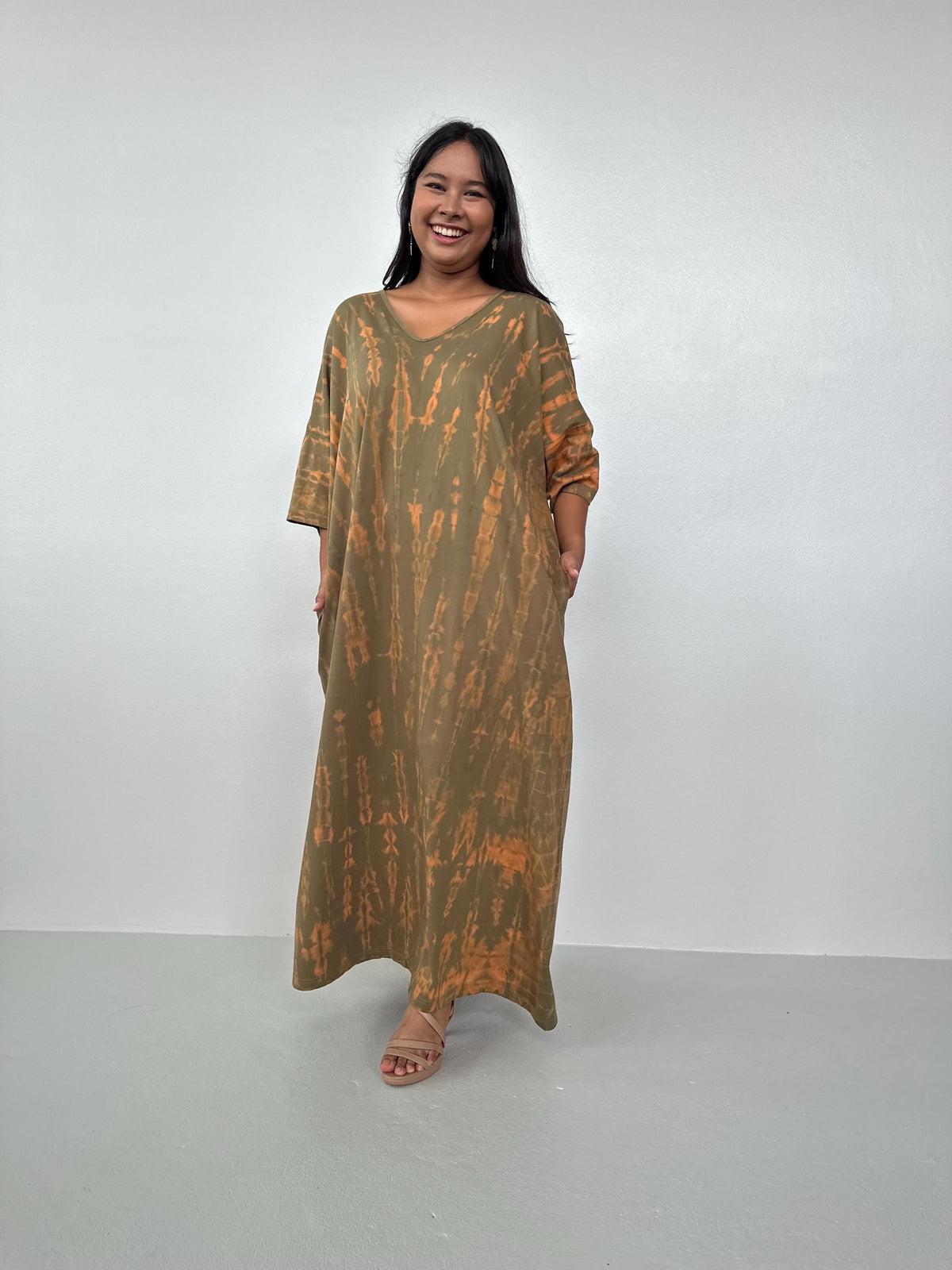 Mala Handworks Olivia Cotton Kaftan in Olive Tie Dye