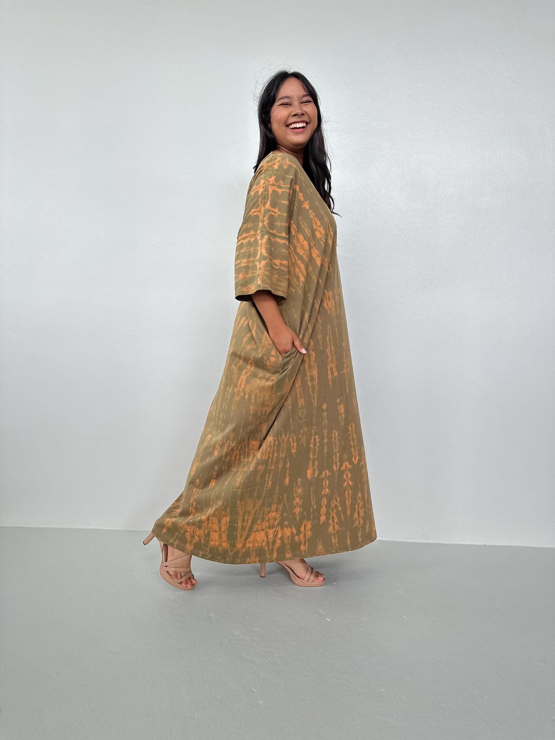 Mala Handworks Olivia Cotton Kaftan in Olive Tie Dye