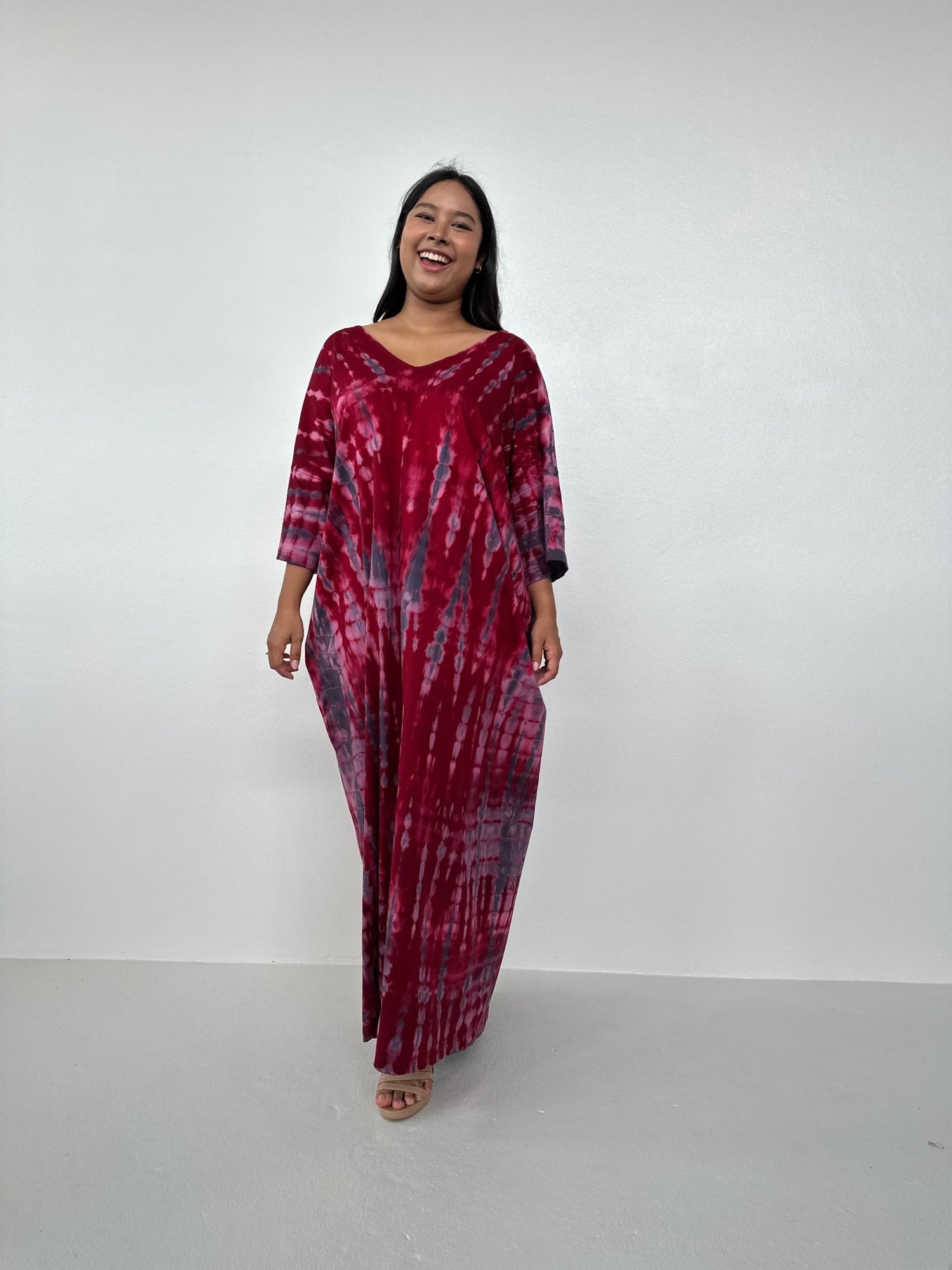 Olivia Cotton Kaftan in Purple and Merlot Tie Dye - Mala Handworks