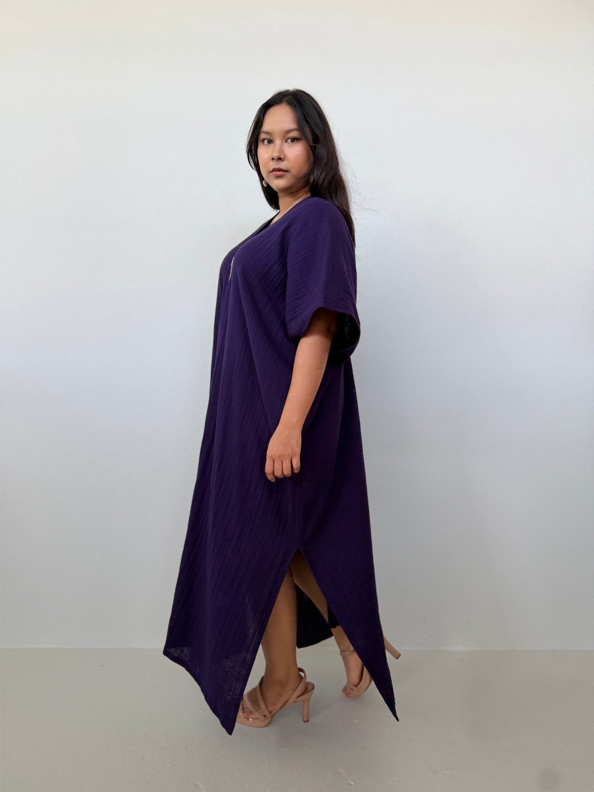 Mala Handworks Grace Cotton Kaftan in Blackberry