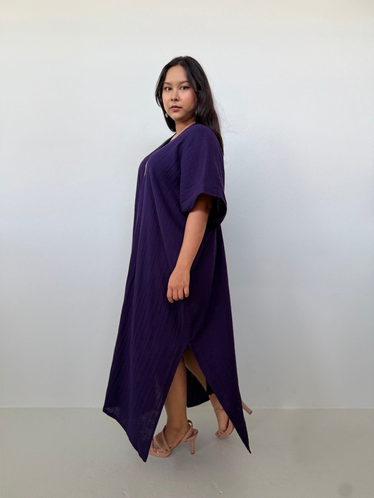 Mala Handworks Grace Cotton Kaftan in Blackberry