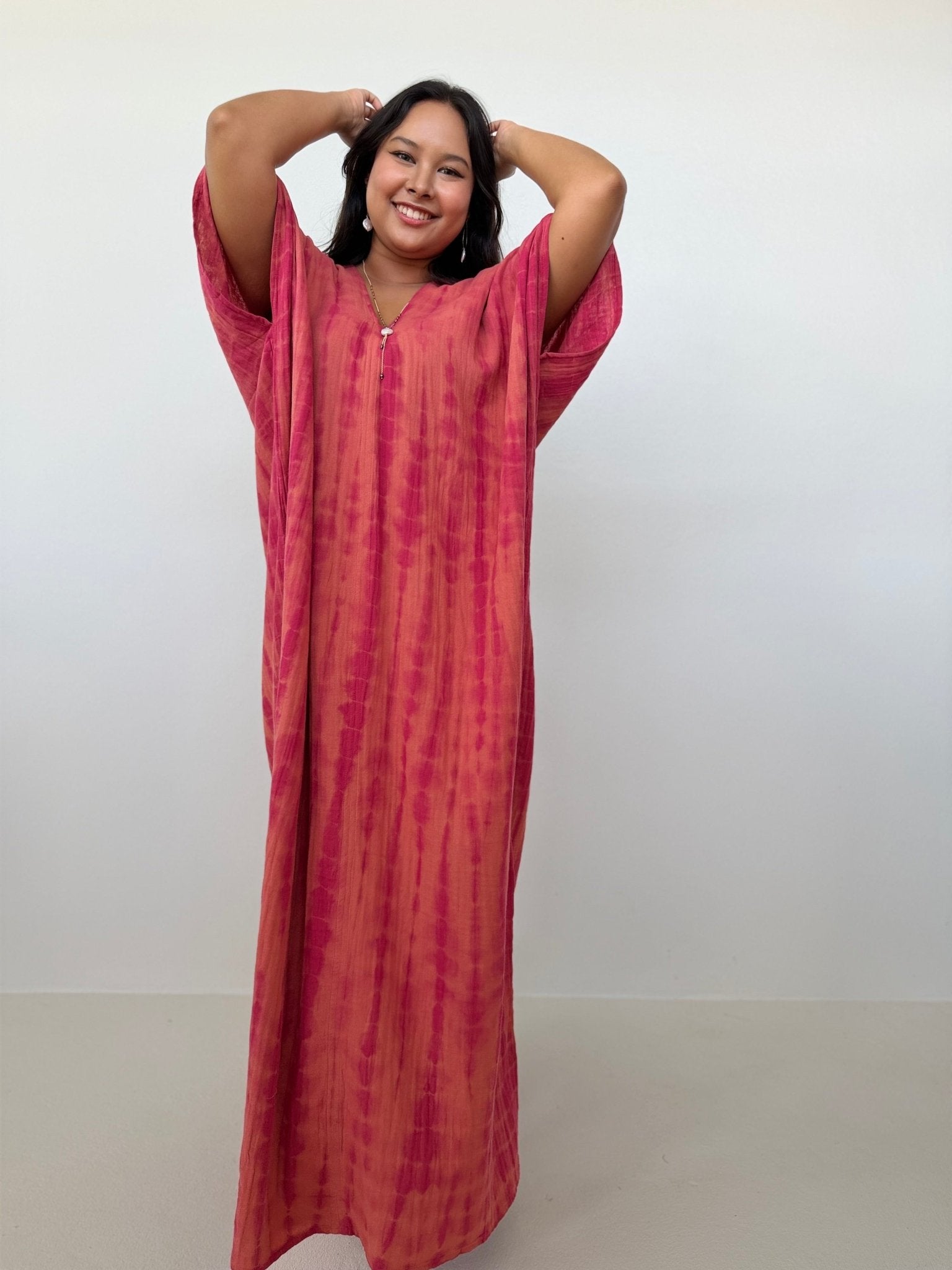 Mala Handworks Grace Cotton Kaftan in Raspberry Tie Dye