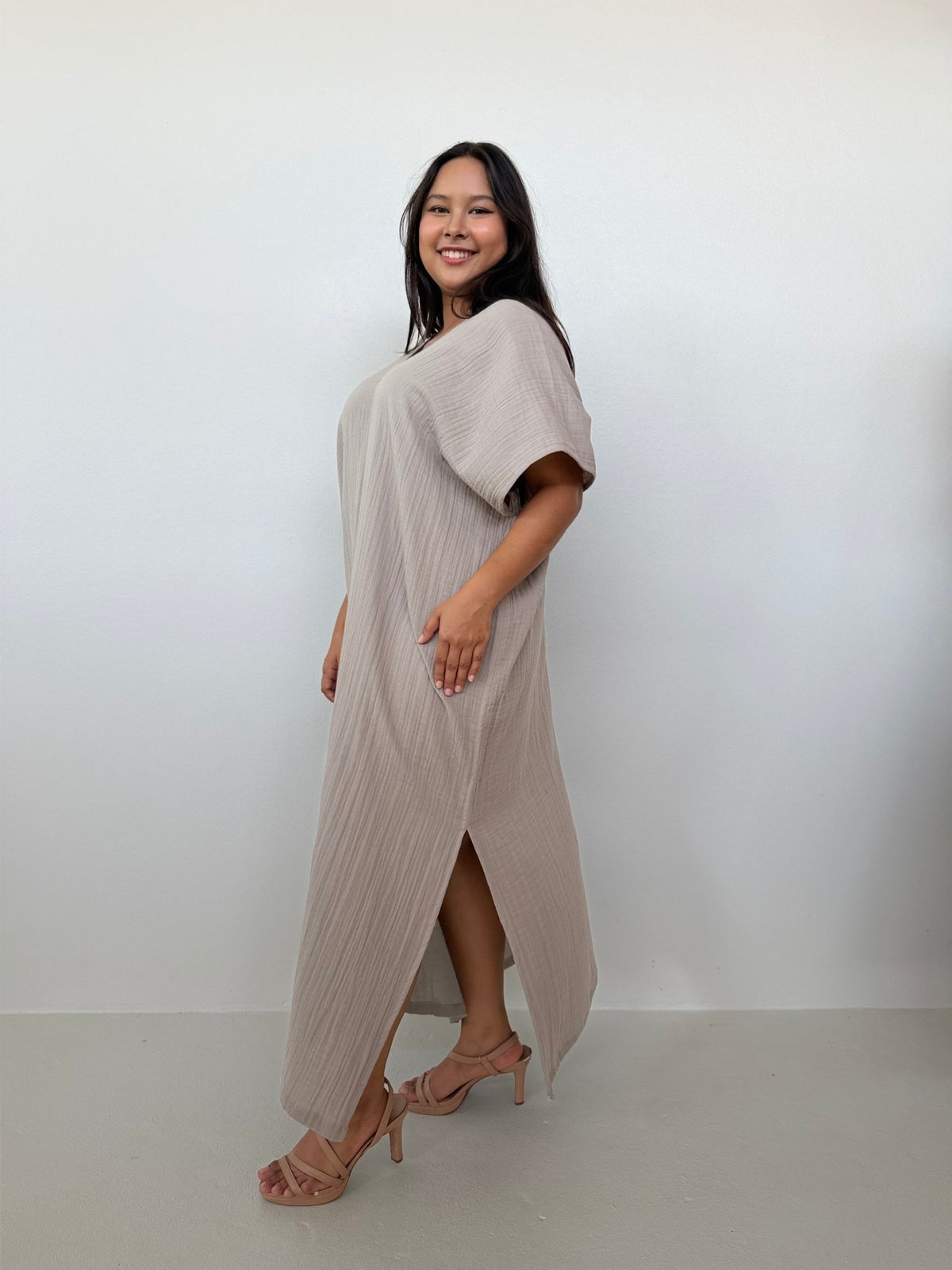 Mala Handworks Grace Cotton Kaftan in Sand