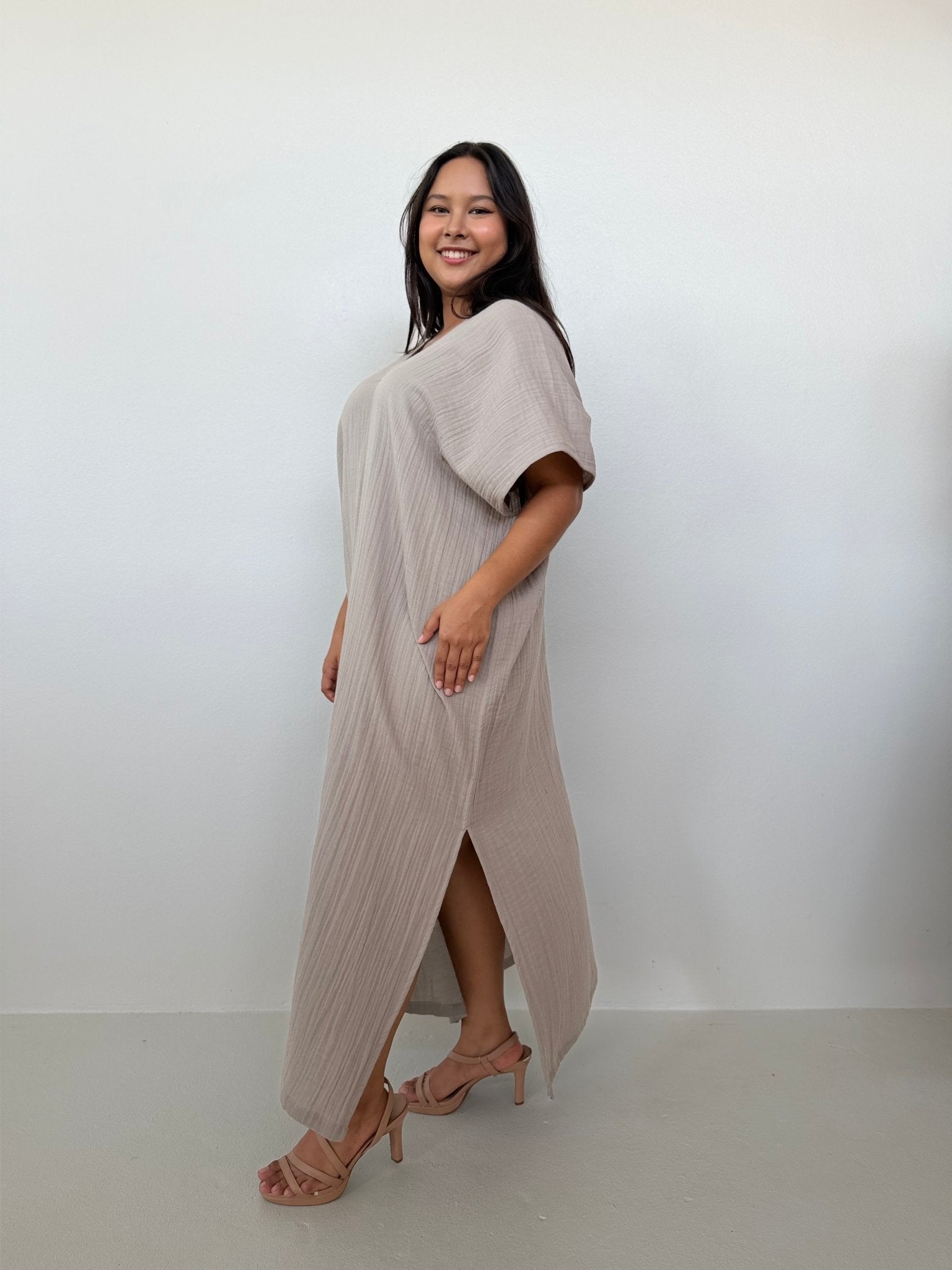 Mala Handworks Grace Cotton Kaftan in Sand