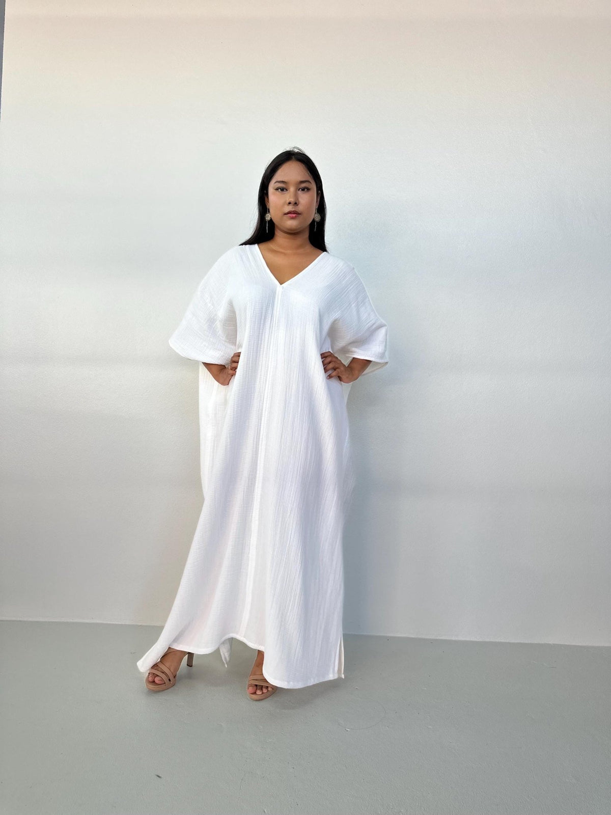 Penelope Cotton Kaftan in White-DP-33-50-Mala Handworks