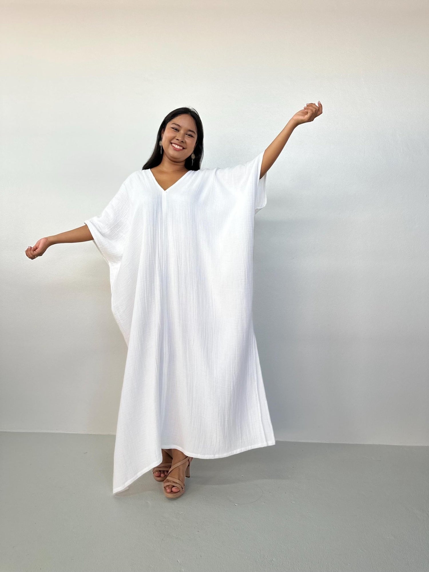 Penelope Cotton Kaftan in White-DP-33-50-Mala Handworks