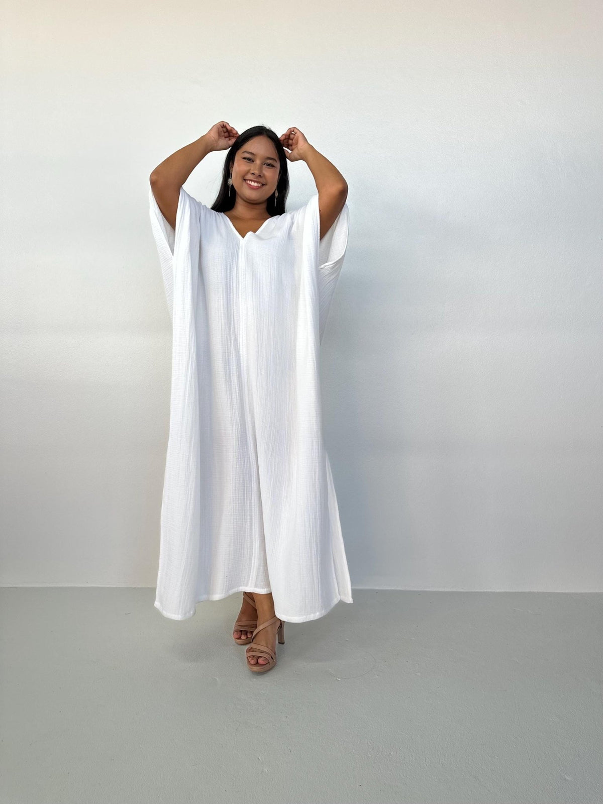 Penelope Cotton Kaftan in White-DP-33-50-Mala Handworks