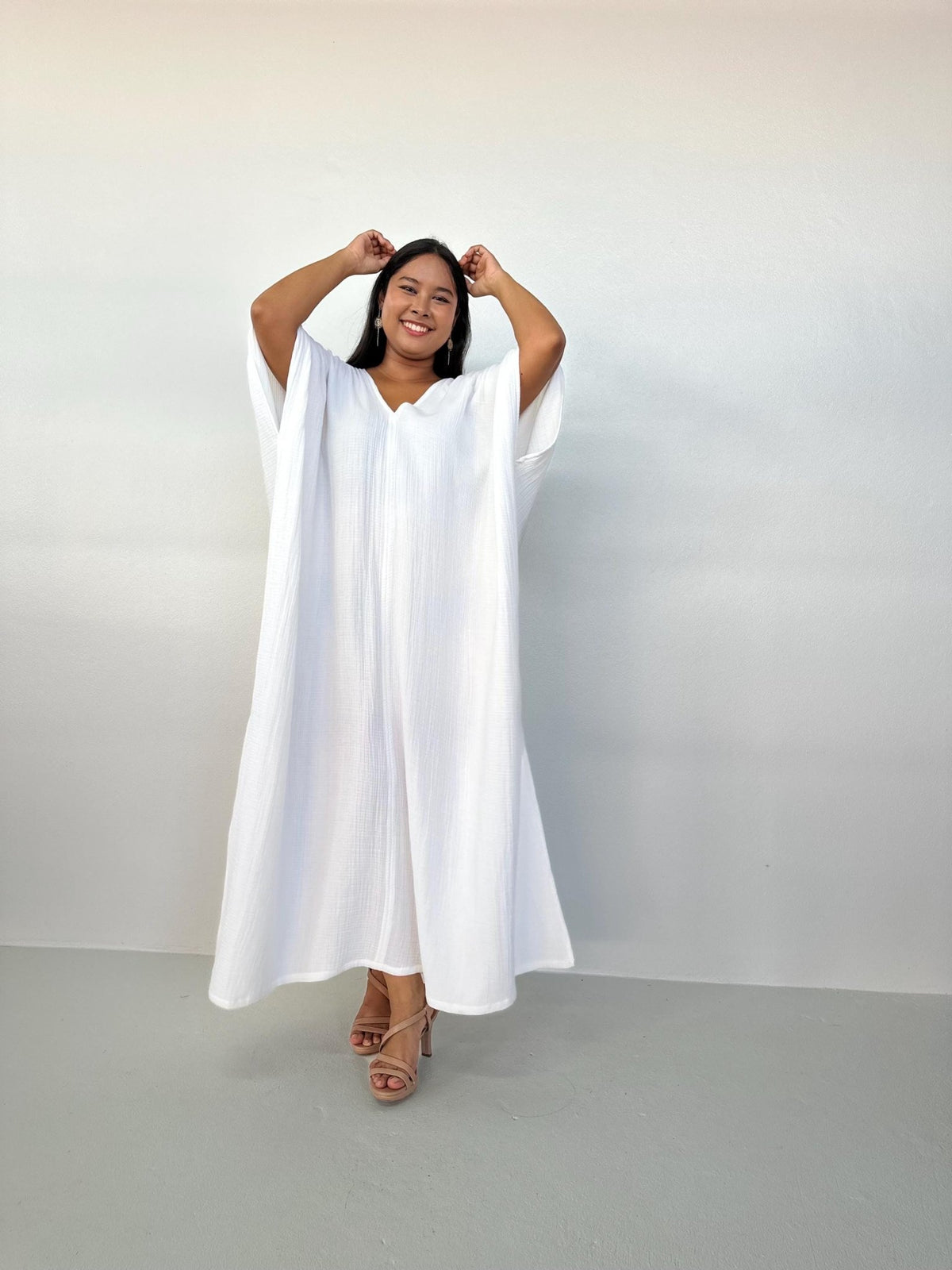Penelope Cotton Kaftan in White-DP-33-50-Mala Handworks