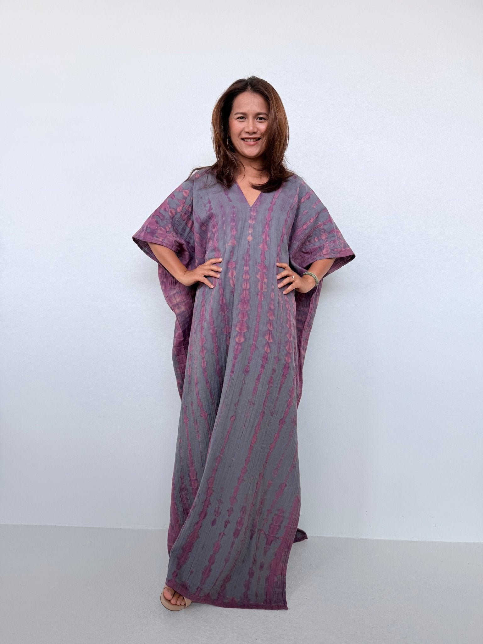 Penelope Double Gauze Cotton Kaftan in Fossil with Violet Tie Dye - Mala Handworks