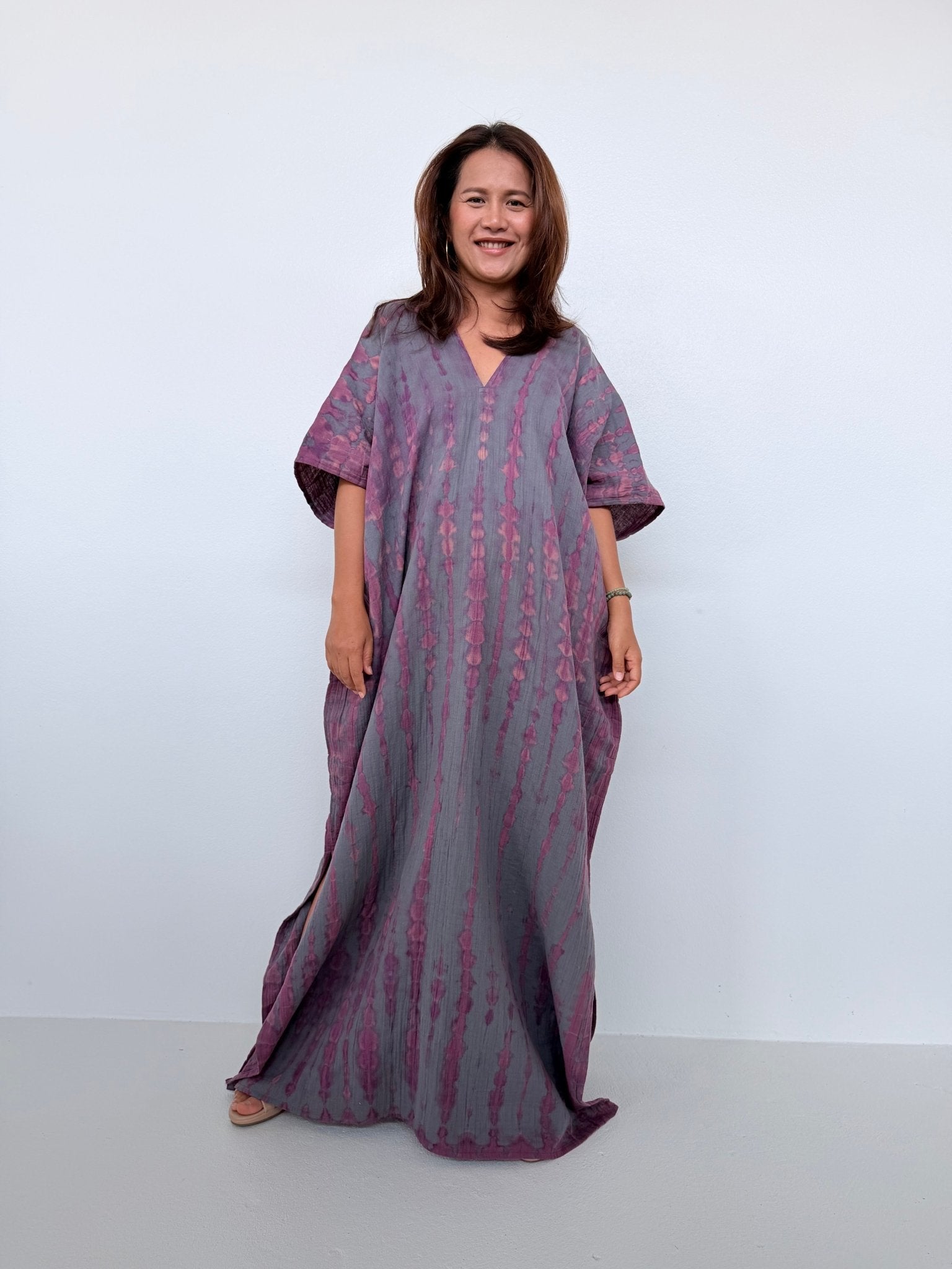 Penelope Double Gauze Cotton Kaftan in Fossil with Violet Tie Dye - Mala Handworks
