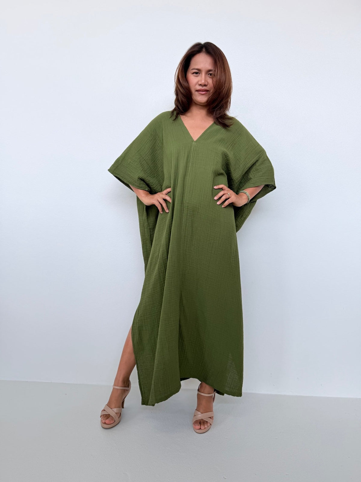 Penelope Double Gauze Cotton Kaftan in Moss - Mala Handworks