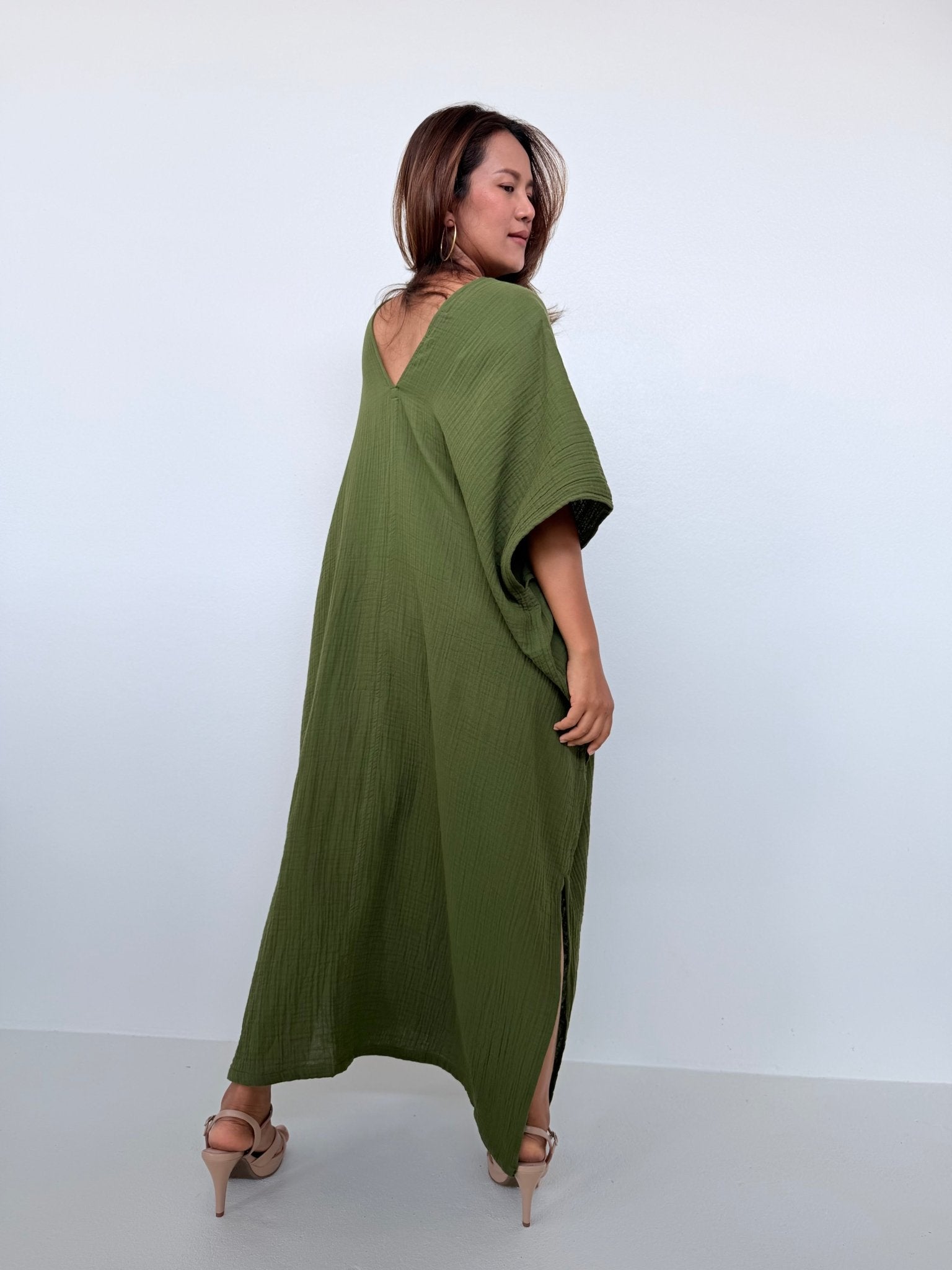Penelope Double Gauze Cotton Kaftan in Moss - Mala Handworks