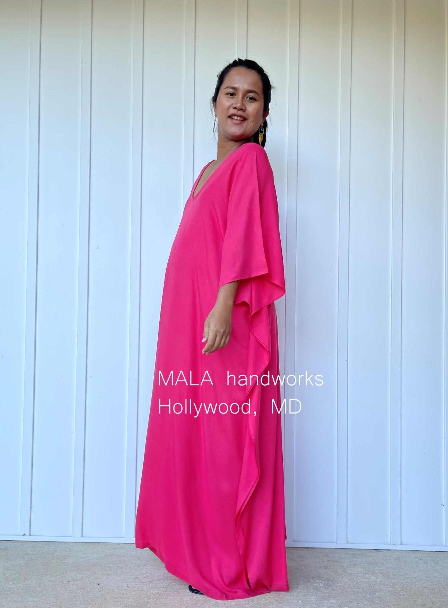 MALA handworks  Mala Kaftan in Fuchsia Pink