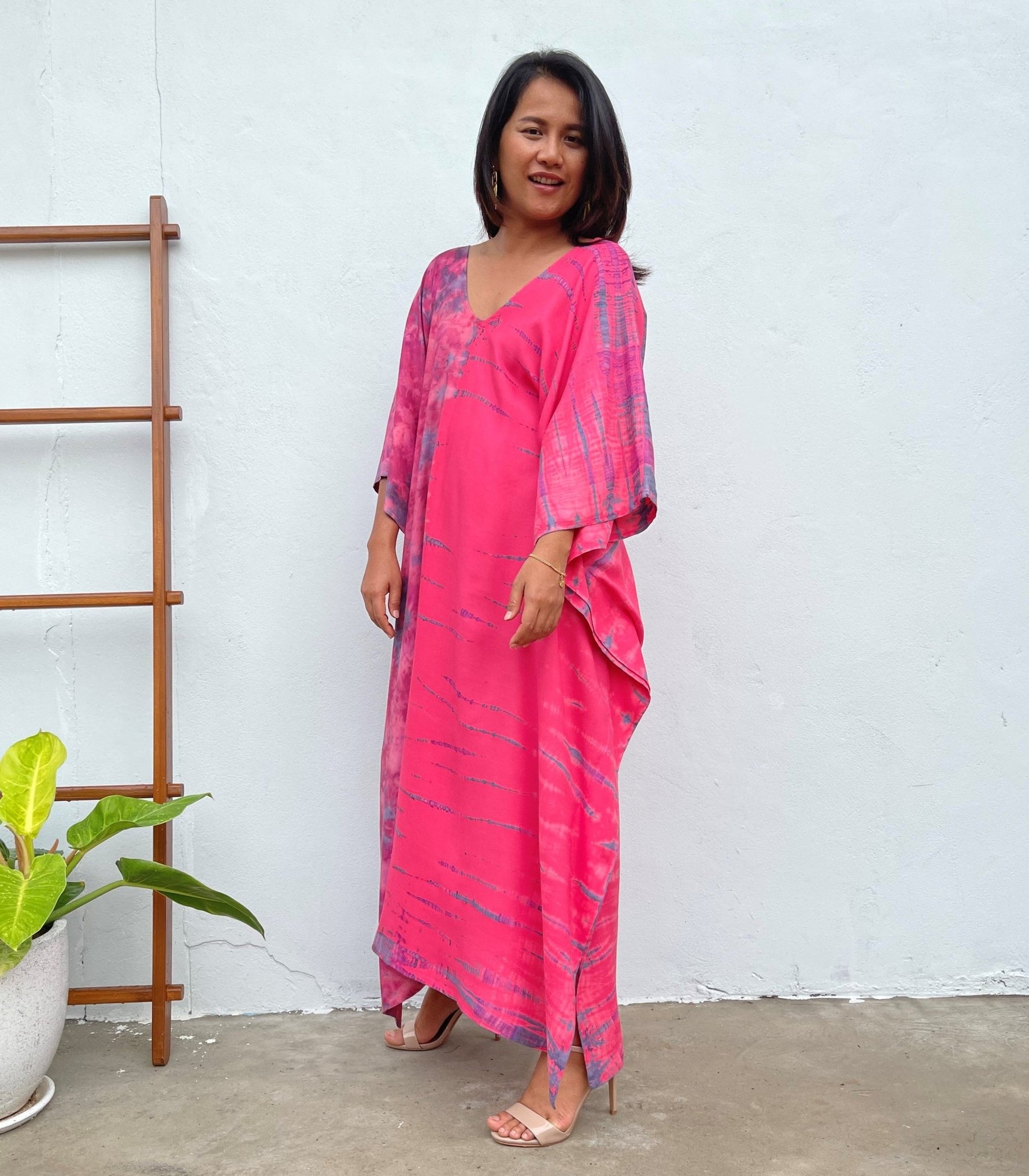 MALA handworks Mala Kaftan in Fuchsia and Gray Purple Tie Dye