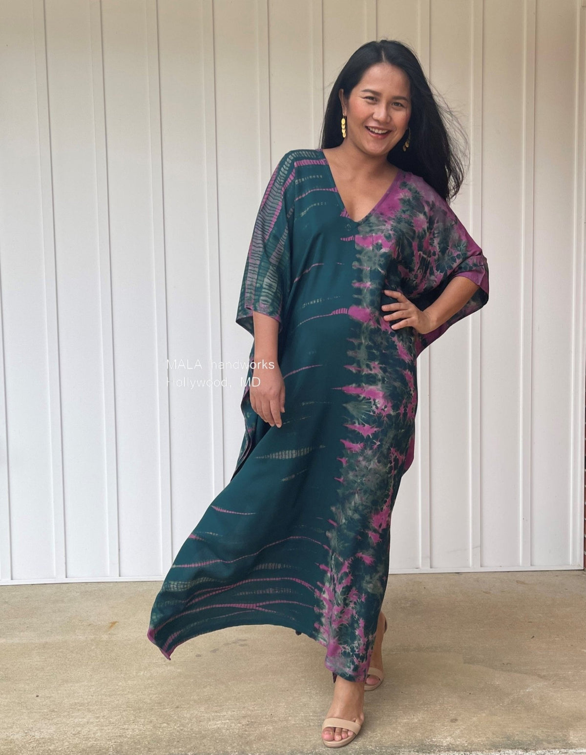 MALA handworks  Mala Kaftan in Green and Fuchsia Tie Dye