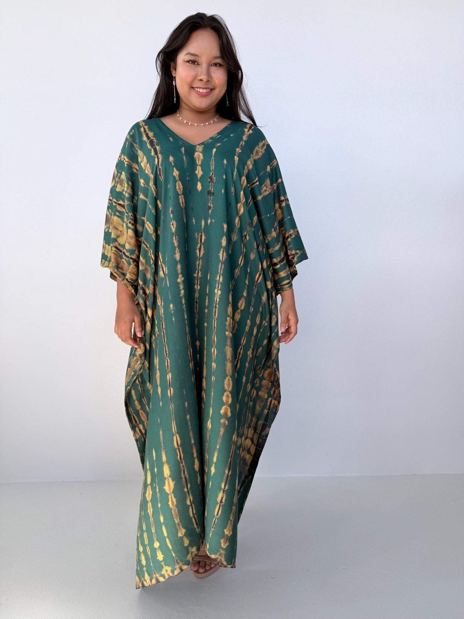 MaLa Kaftan in Green with Yellow Tie Dye - Mala Handworks