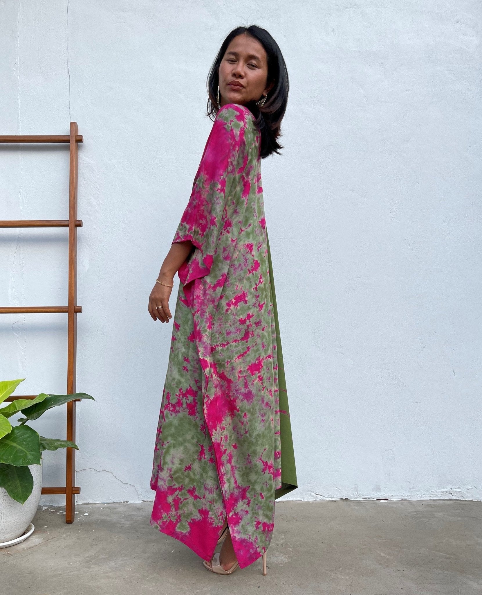 MALA handworks Mala Kaftan in Olive Green and Fuchsia Tie Dye