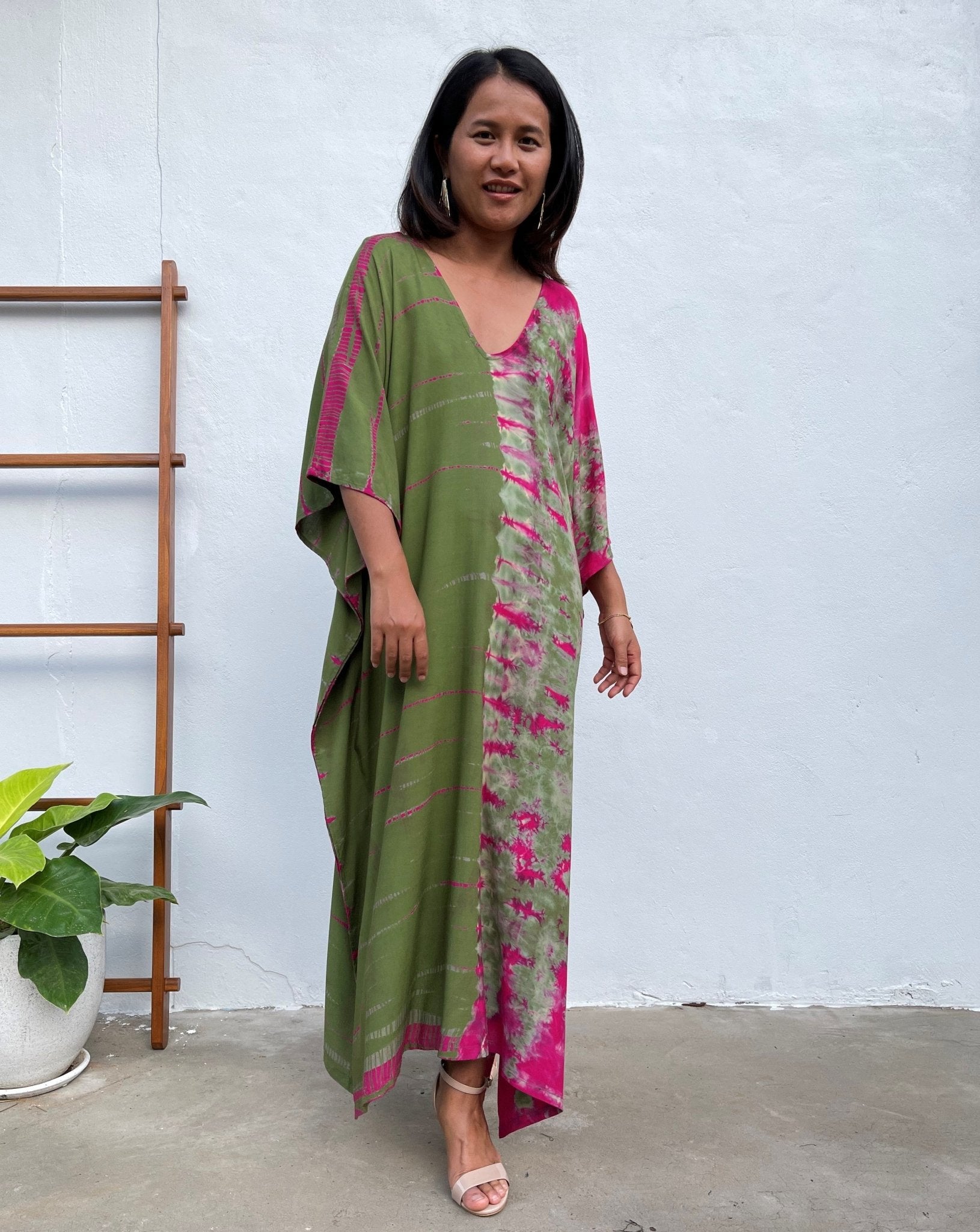MALA handworks Mala Kaftan in Olive Green and Fuchsia Tie Dye