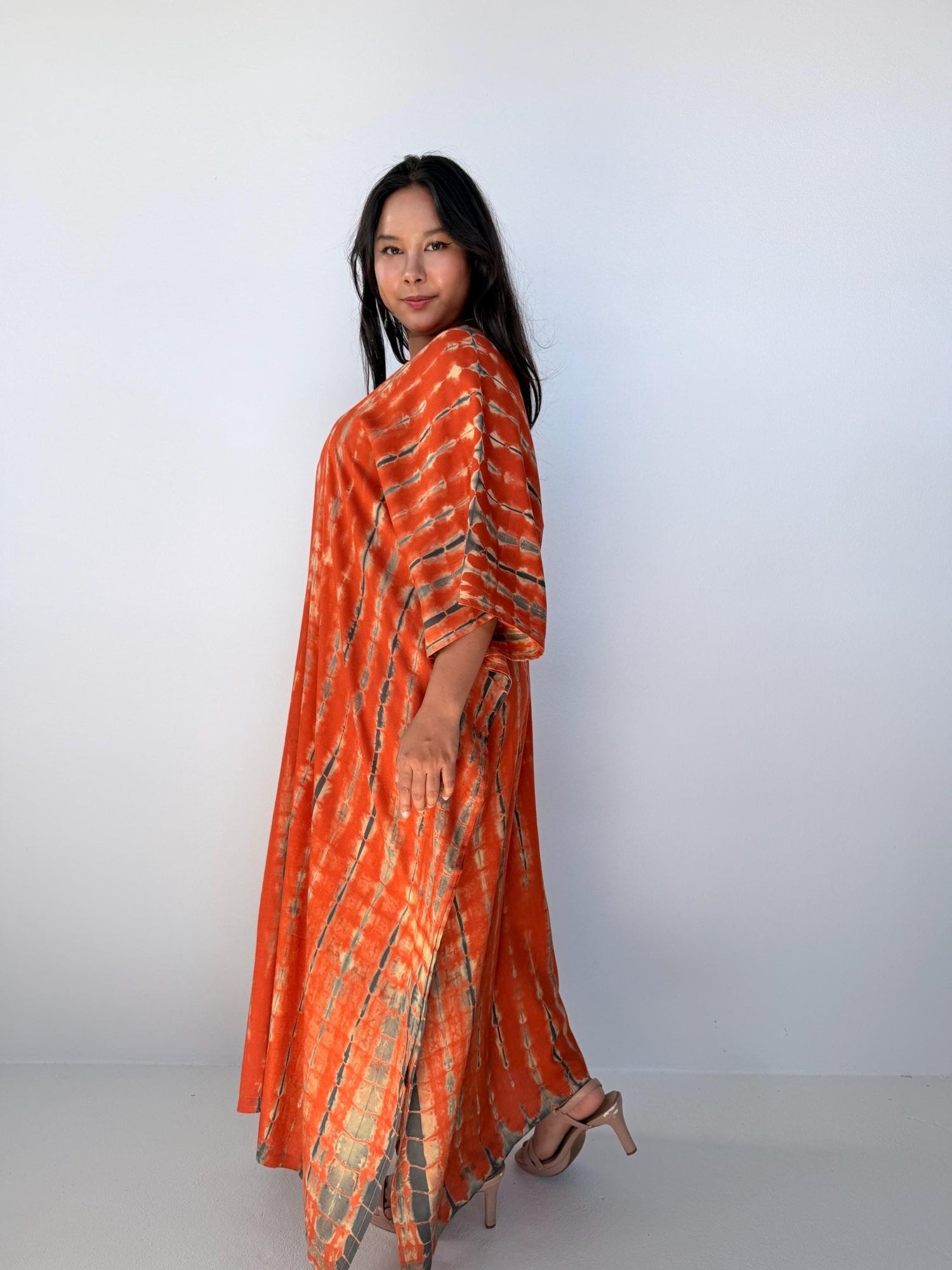 Mala Kaftan in Orange Tie Dye - Mala Handworks