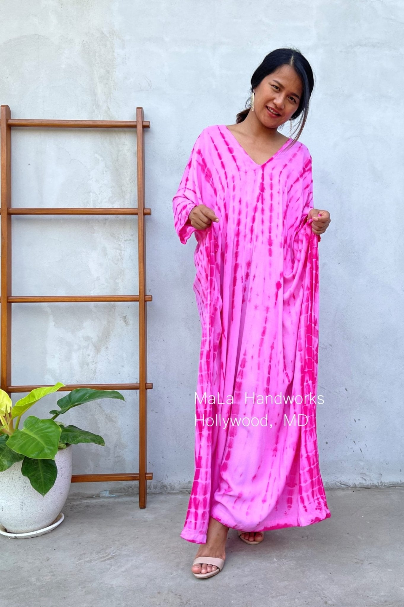 MALA handworks  Mala Kaftan in Pink Tie Dye